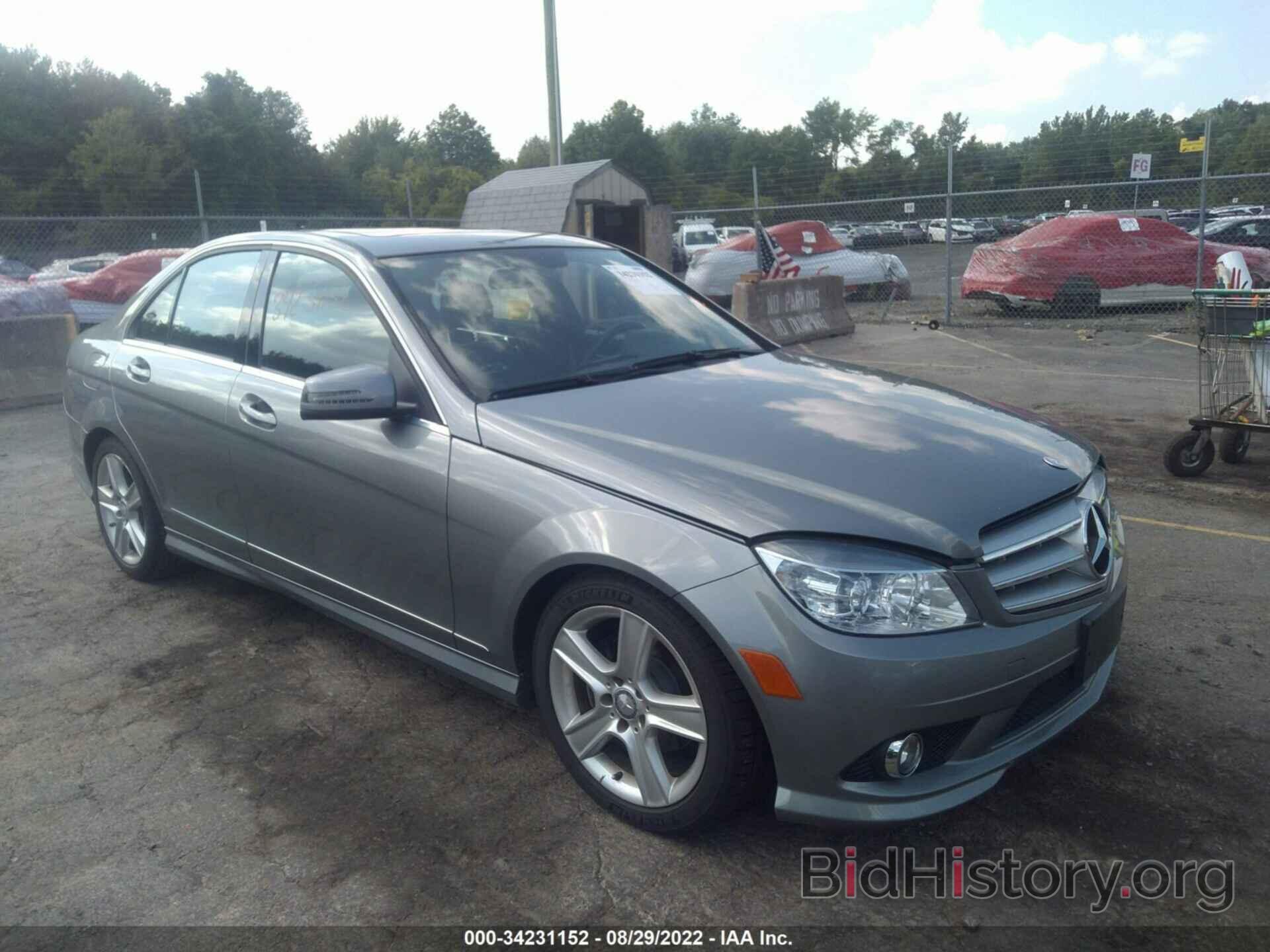 Photo WDDGF8BB7AR112906 - MERCEDES-BENZ C-CLASS 2010