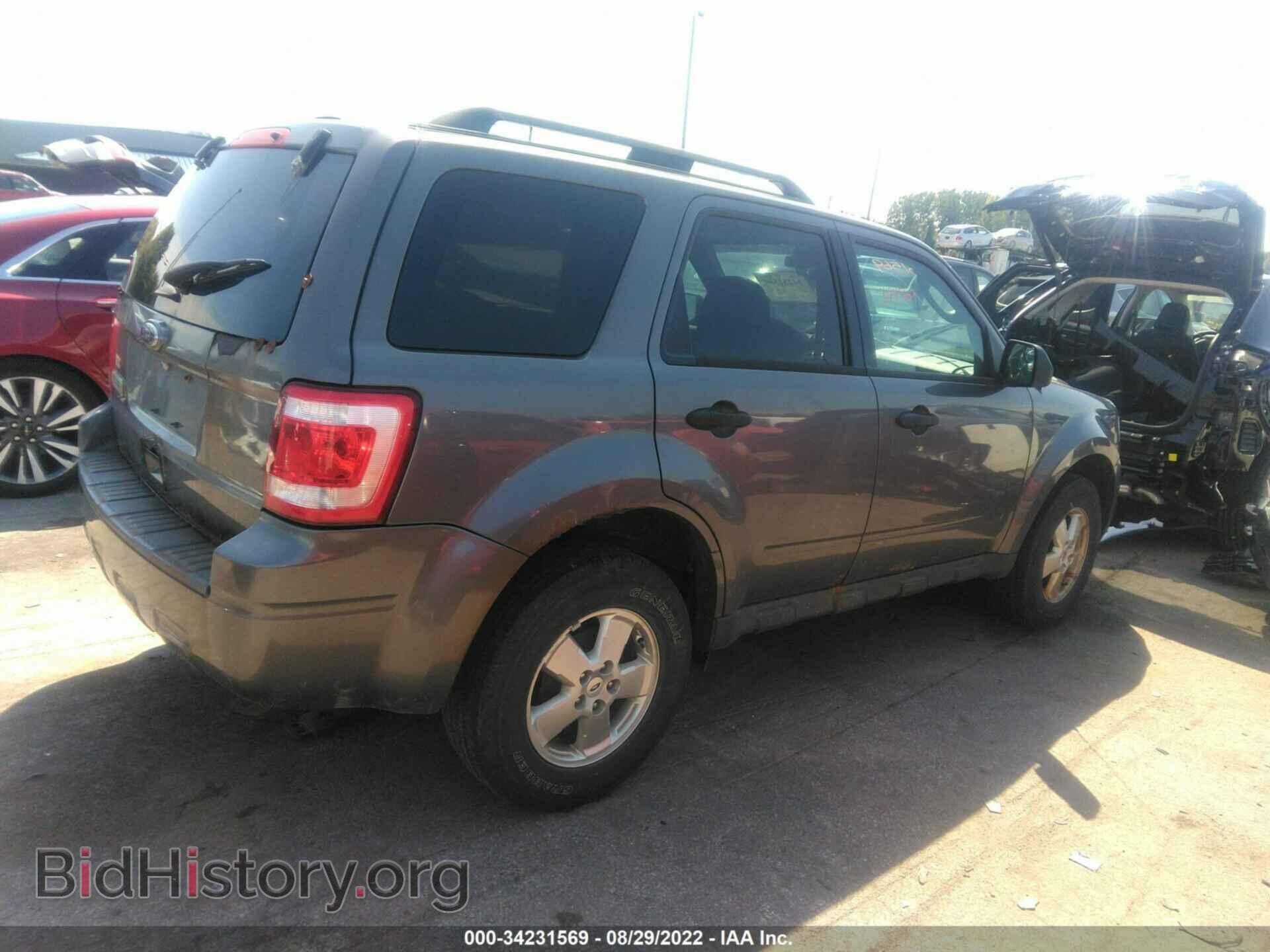 2011 FORD ESCAPE - VIN: 1FMCU9D77BKC16749 - Photo 4