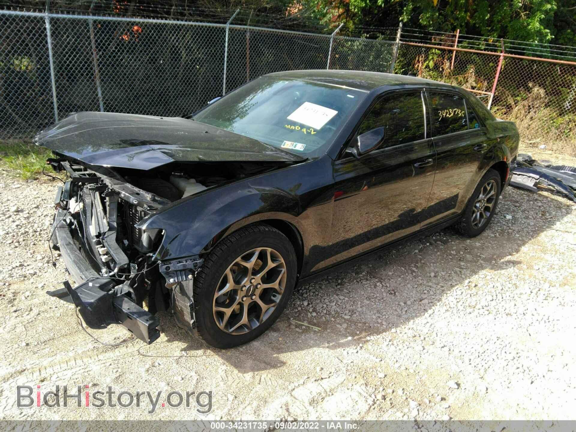2016 CHRYSLER 300 - VIN: 2C3CCAGG7GH182920 - Photo 2