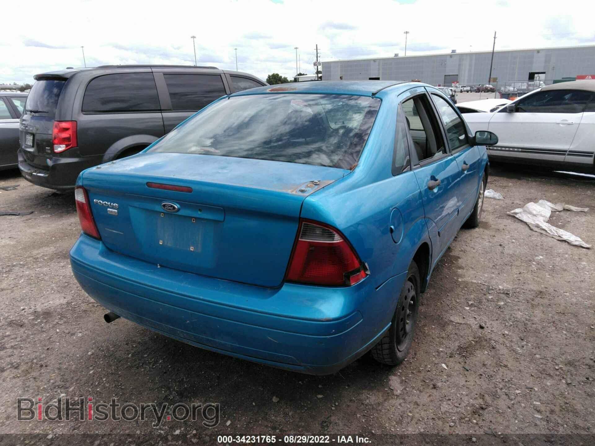 2007 FORD FOCUS - VIN: 1FAHP34N97W162034 - Фото 4