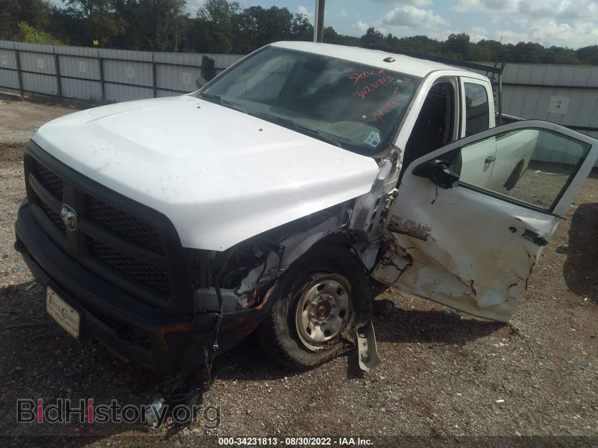 2018 RAM 2500 - VIN: 3C6UR5HL3JG403235 - Фото 2