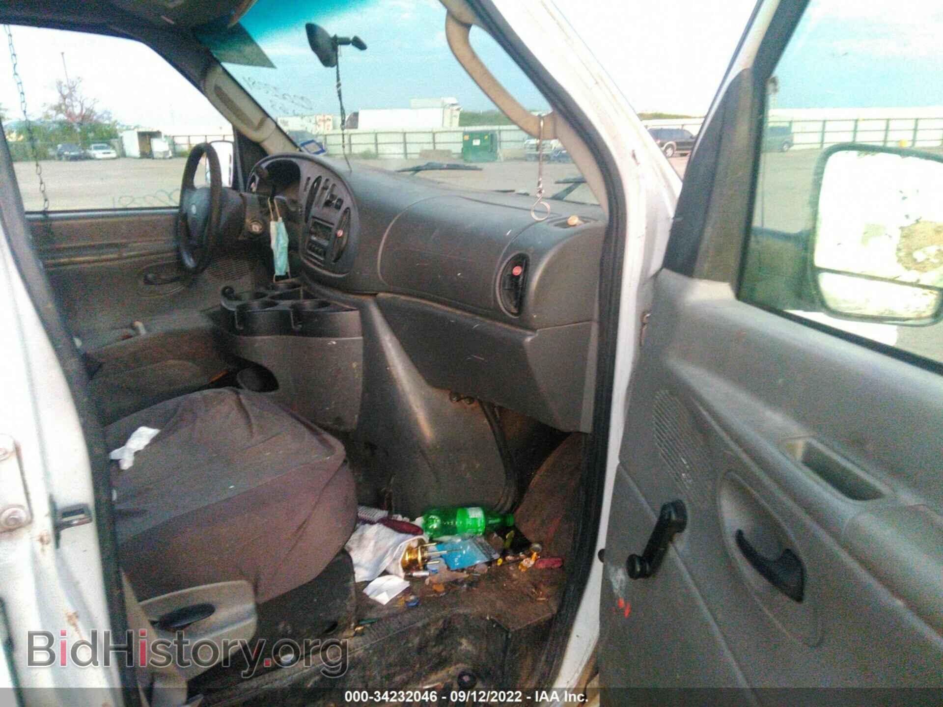 2006 FORD ECONOLINE CARGO VAN - VIN: 1FTNE24W66HB03113 - Photo 5