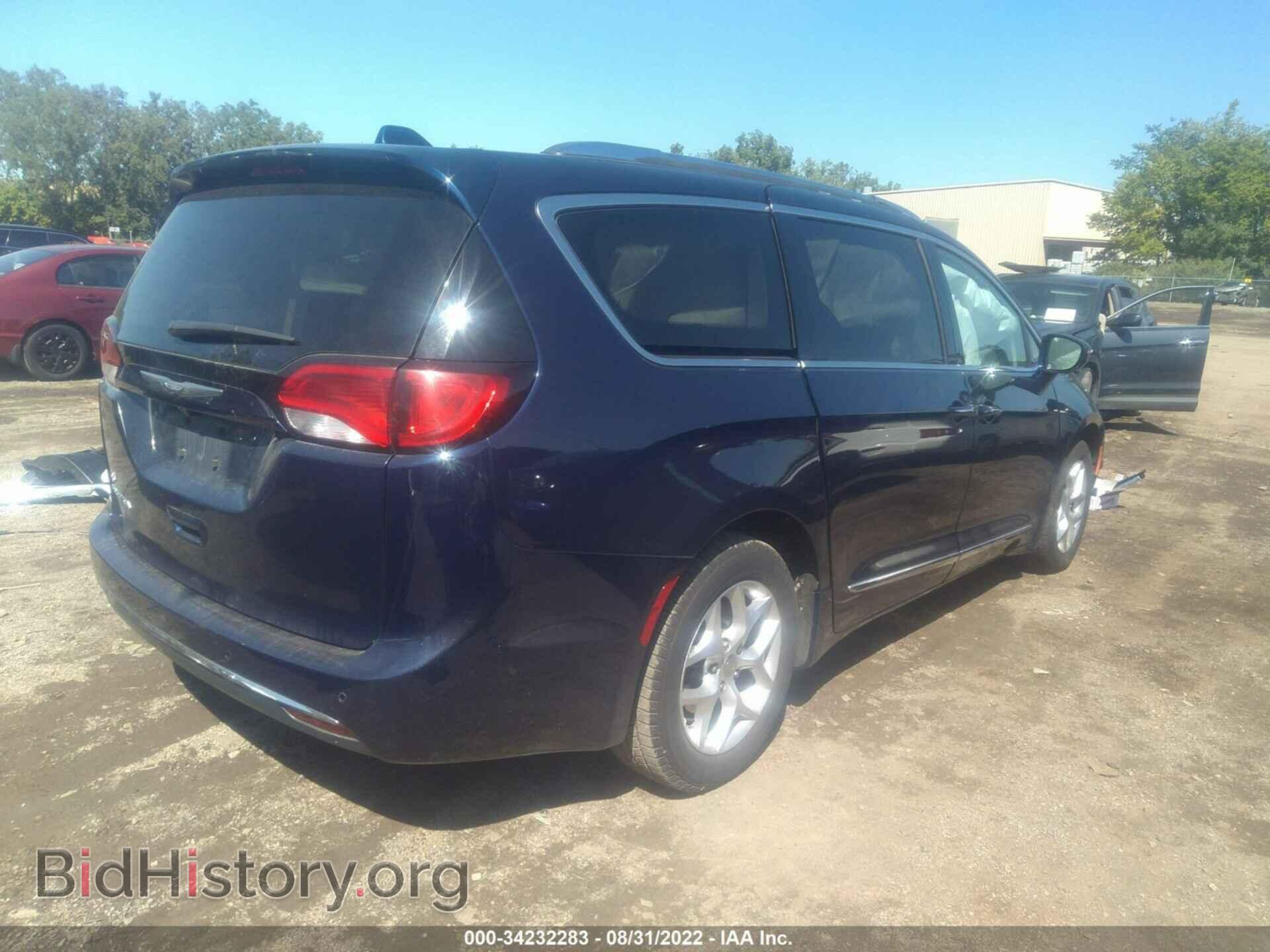 2017 CHRYSLER PACIFICA - VIN: 2C4RC1EG1HR780120 - Photo 4