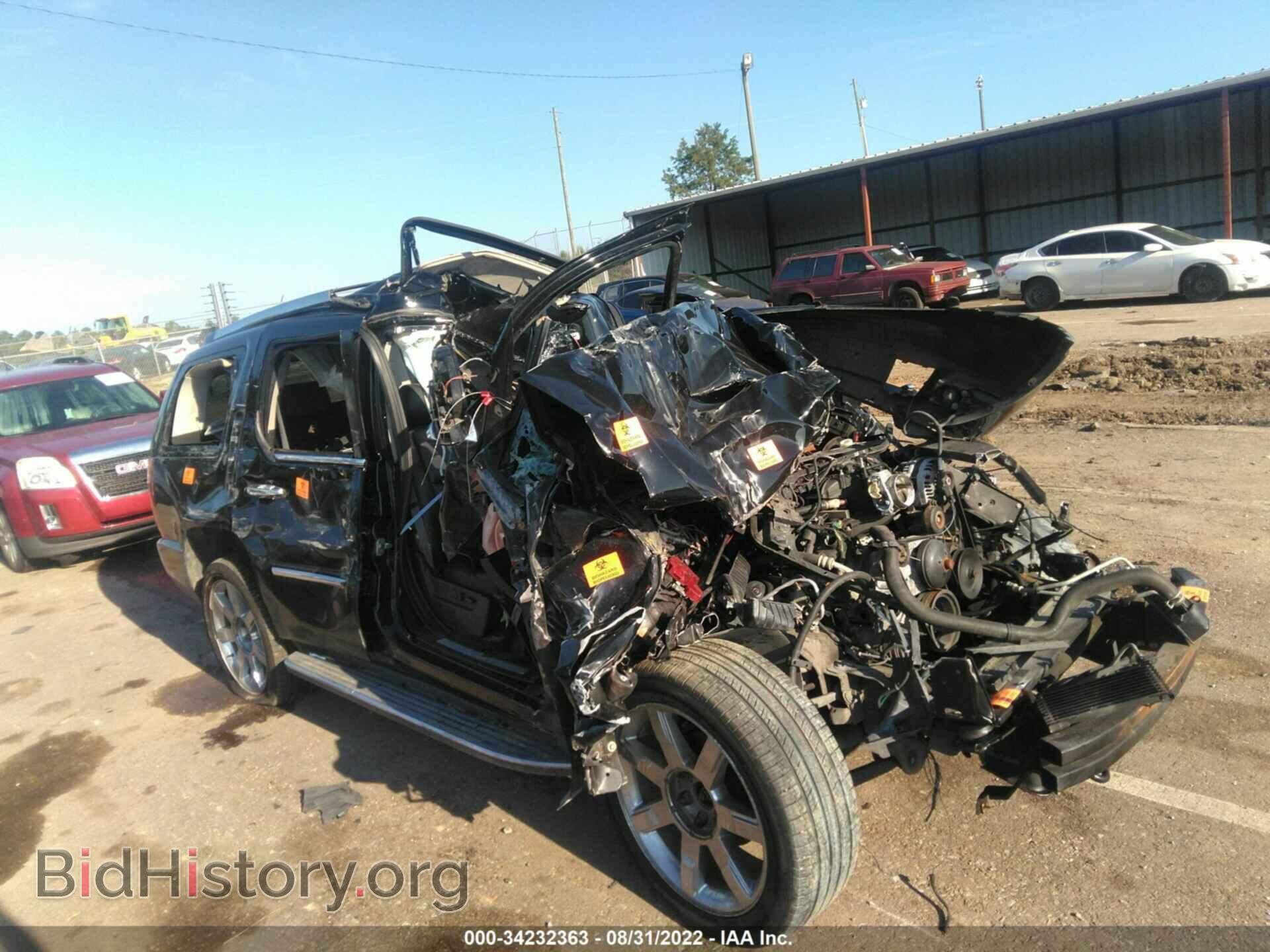 2011 CADILLAC ESCALADE - VIN: 1GYS4BEF3BR153583 - Фото 6