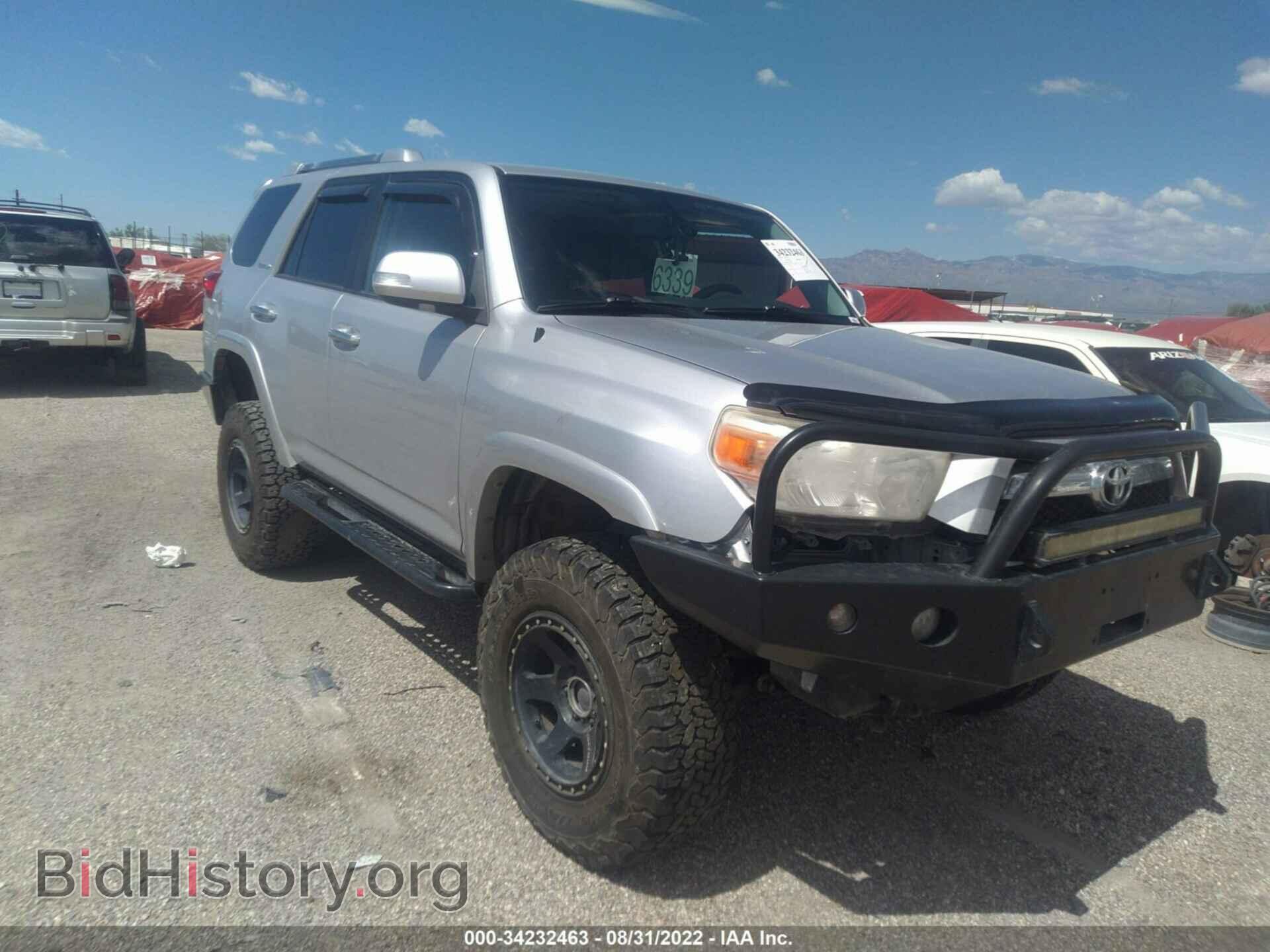 Фотография JTEBU5JR2B5076666 - TOYOTA 4RUNNER 2011