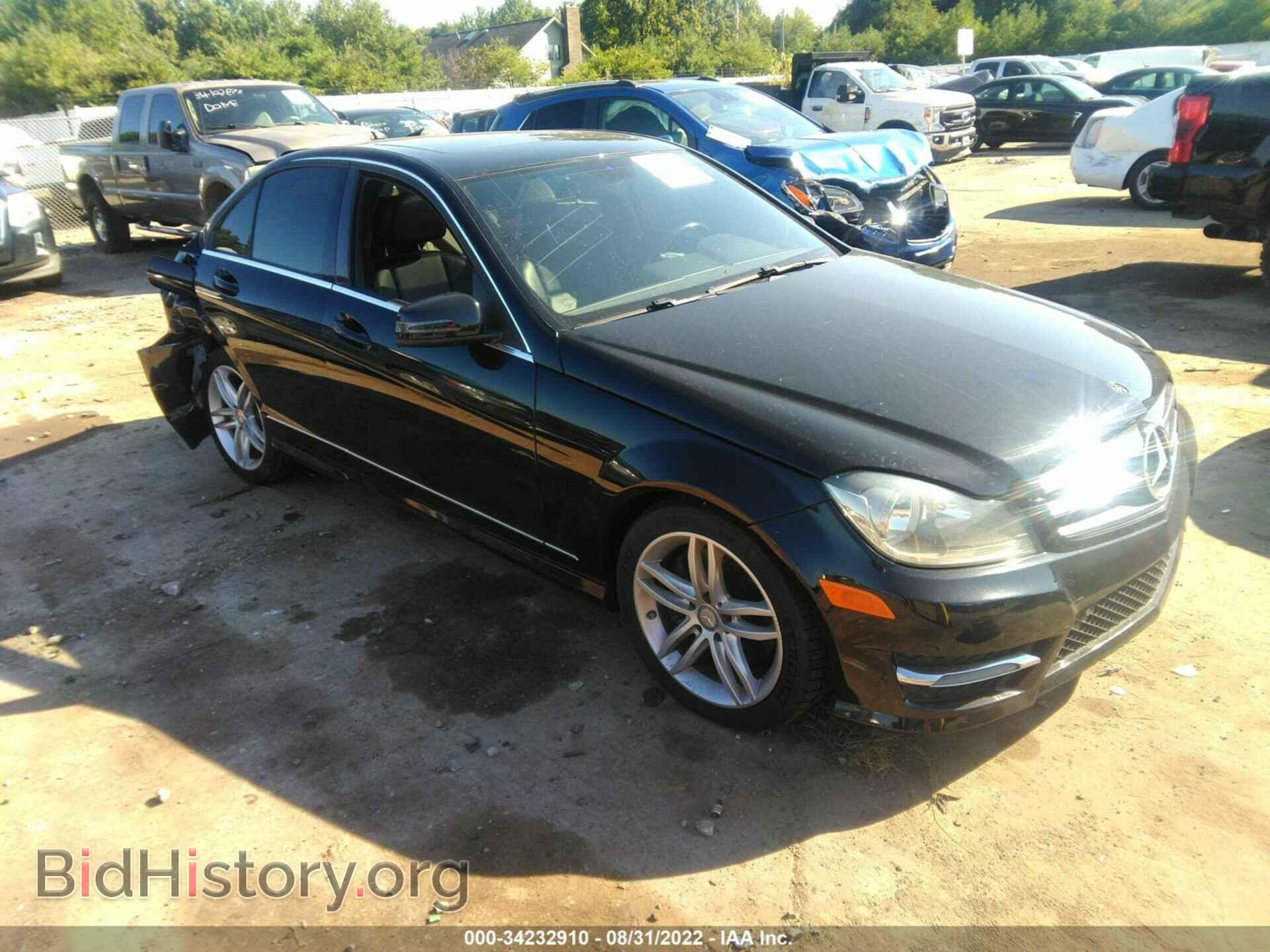 Фотография WDDGF8AB5EA927997 - MERCEDES-BENZ C-CLASS 2014