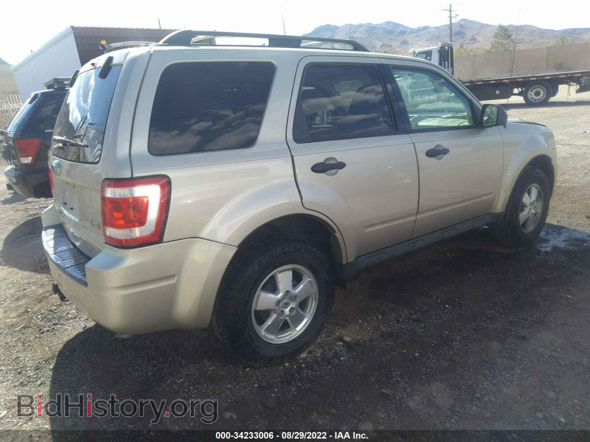 2011 FORD ESCAPE - VIN: 1FMCU9DG3BKC38019 - Фото 4