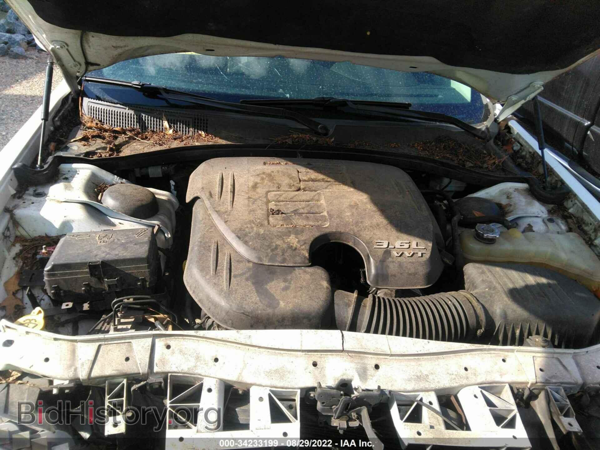 2015 CHRYSLER 300 - VIN: 2C3CCAAG6FH920519 - Фото 10