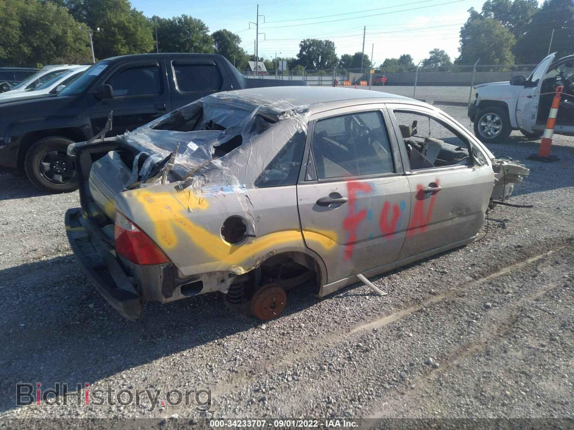 2007 FORD FOCUS - VIN: 1FAFP34NX7W291682 - Фото 4
