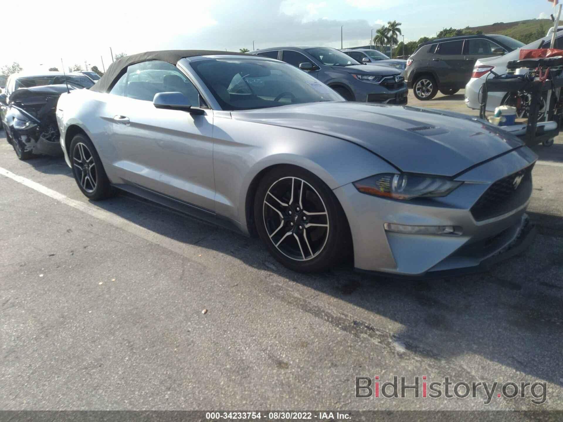 Photo 1FATP8UH1L5119258 - FORD MUSTANG 2020