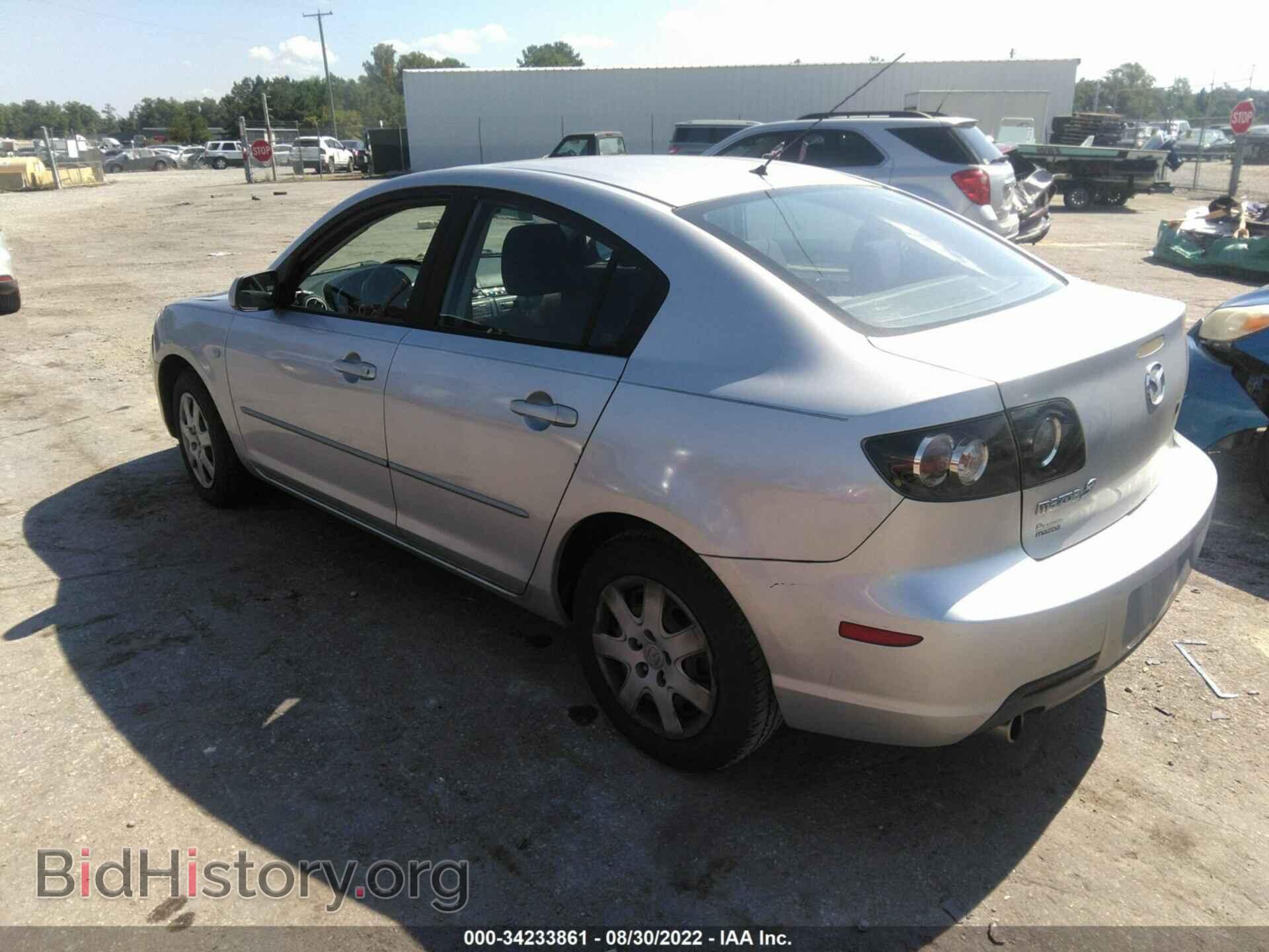 2007 MAZDA MAZDA3 - VIN: JM1BK32FX71623586 - Фото 3