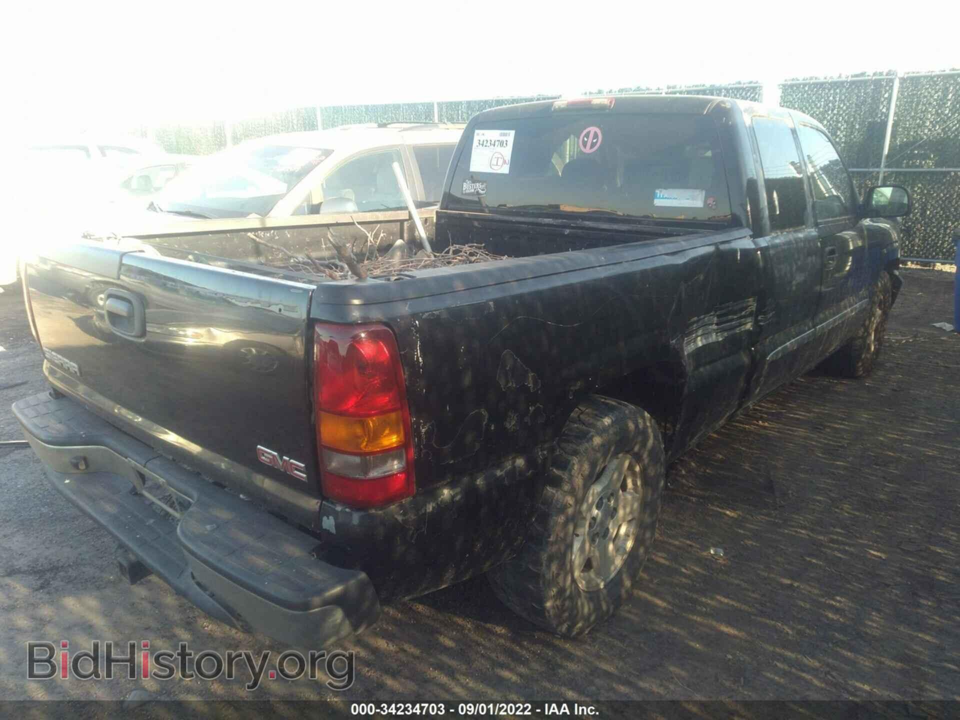2006 GMC SIERRA 1500 - VIN: 2GTEC19V761283575 - Фото 4