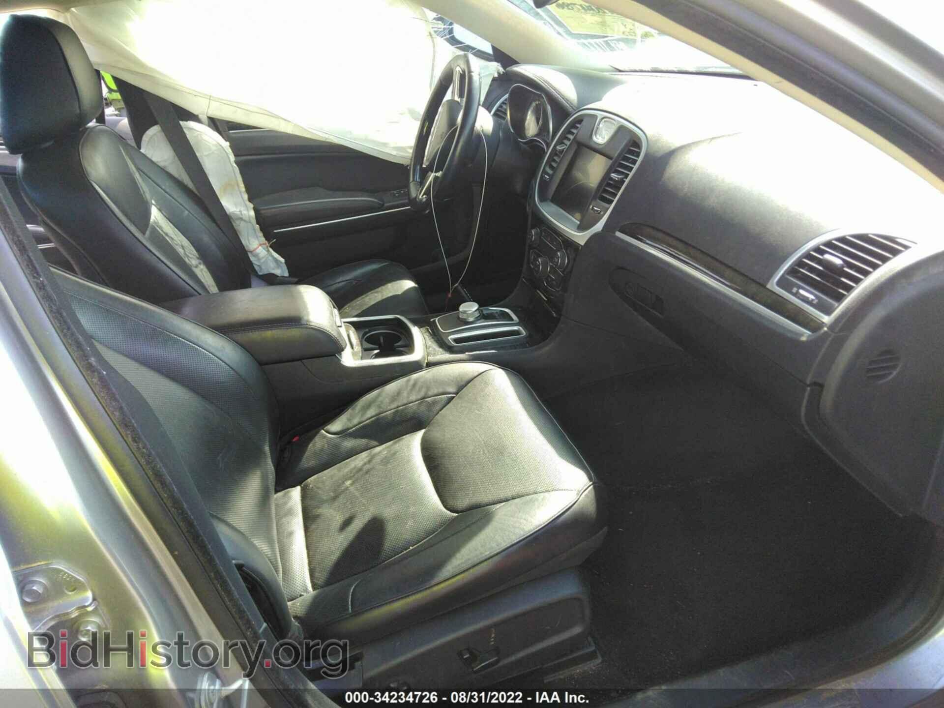 2016 CHRYSLER 300 - VIN: 2C3CCAEG6GH189943 - Фото 5