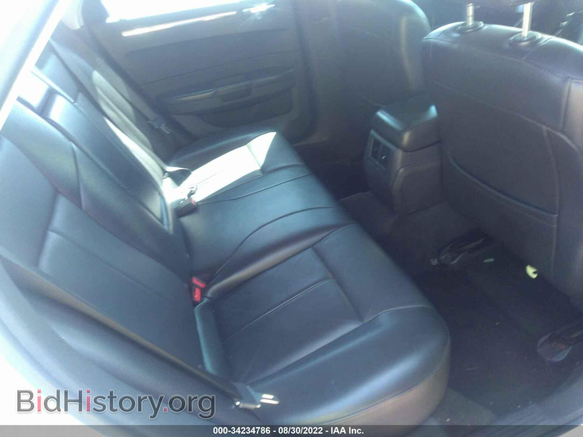 2010 CHRYSLER 300 - VIN: 2C3CA5CVXAH326677 - Фото 8
