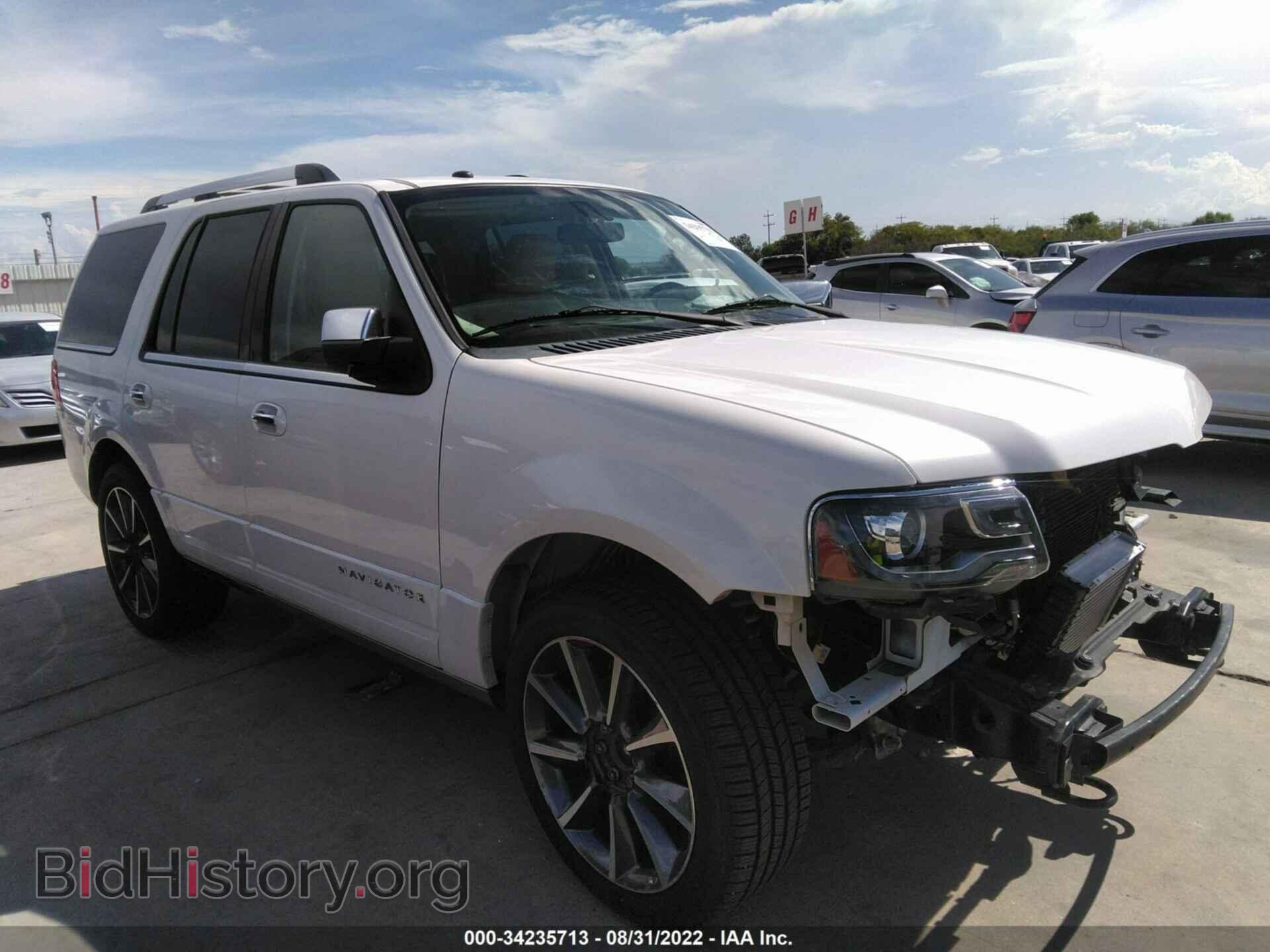 Photo 5LMJJ2LT3HEL03980 - LINCOLN NAVIGATOR 2017
