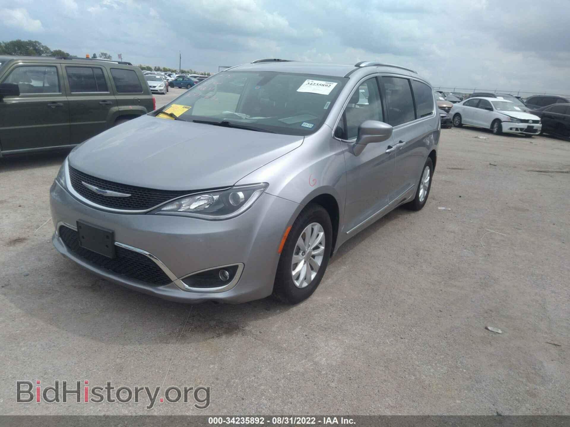 2019 CHRYSLER PACIFICA - VIN: 2C4RC1BG0KR554310 - Photo 2