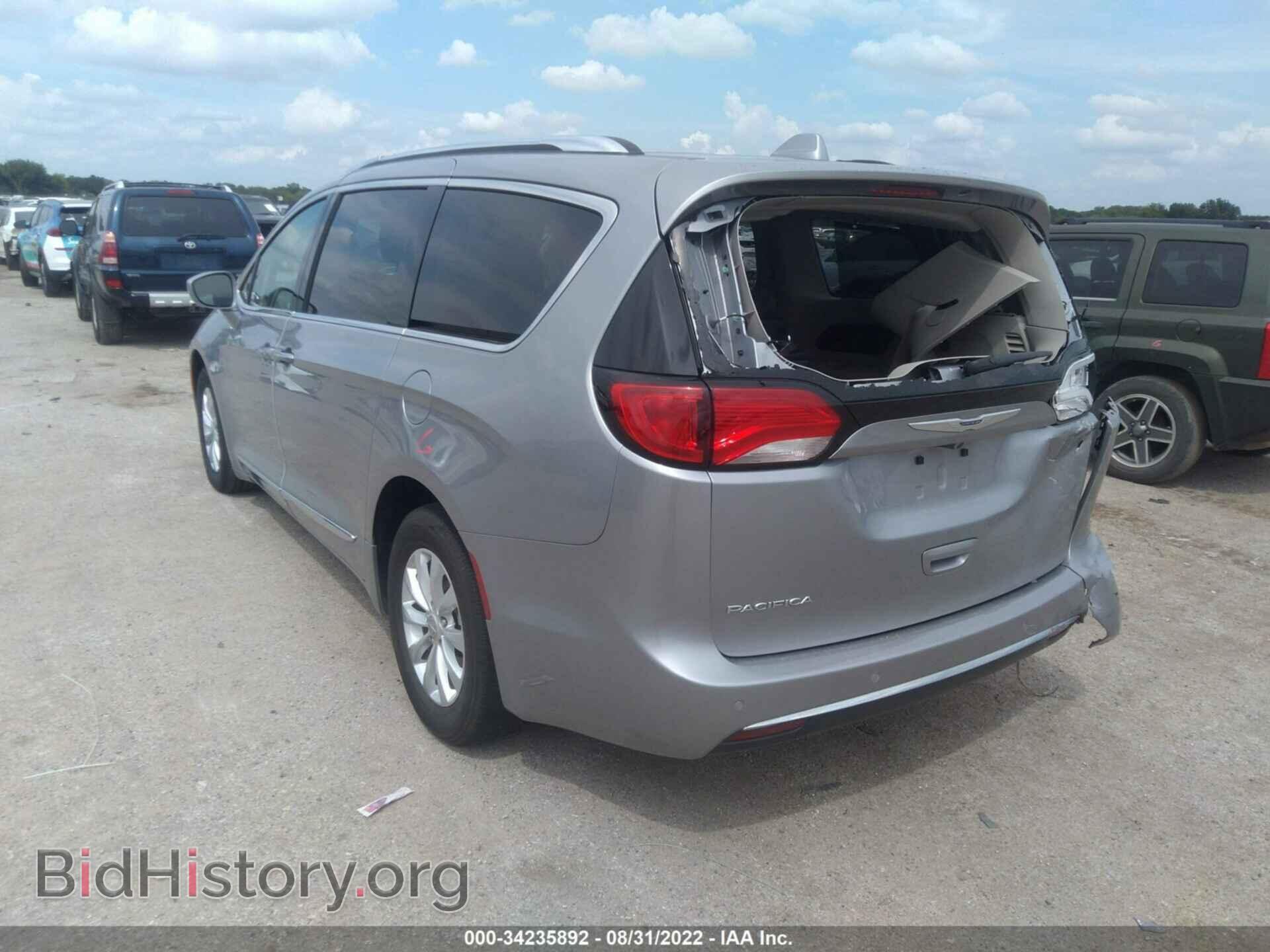 2019 CHRYSLER PACIFICA - VIN: 2C4RC1BG0KR554310 - Photo 3