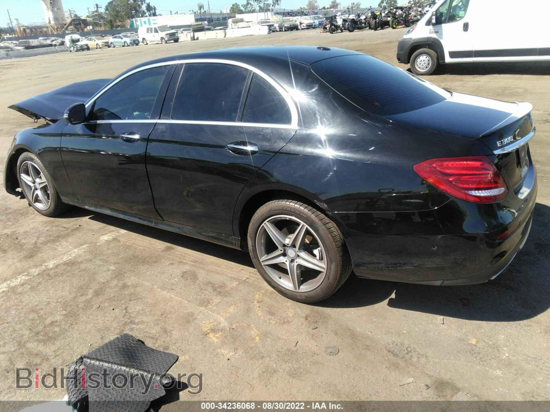 2017 MERCEDES-BENZ E-CLASS - VIN: WDDZF4JB8HA066918 - Фото 3
