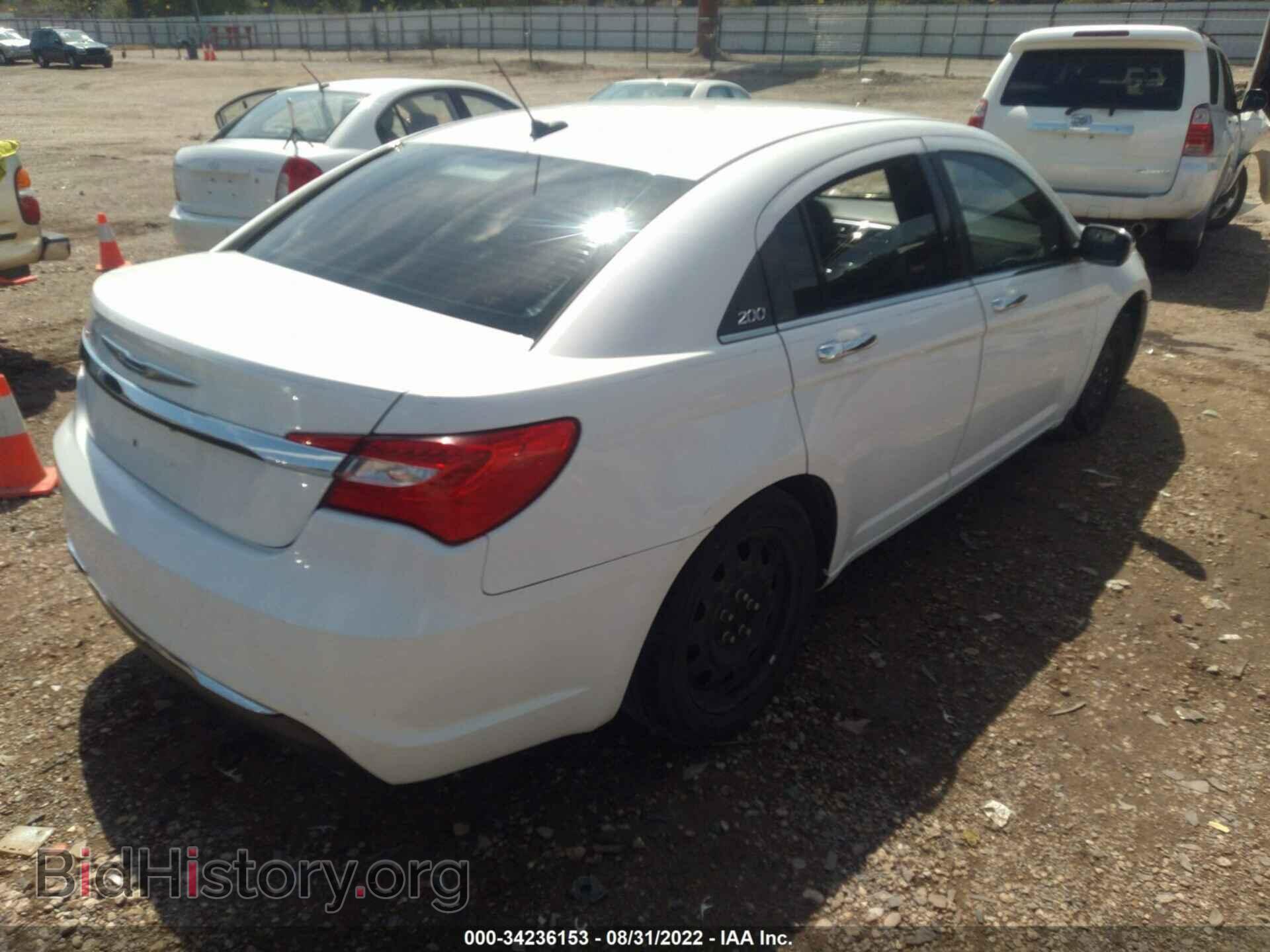 2012 CHRYSLER 200 - VIN: 1C3CCBAB5CN126916 - Фото 4