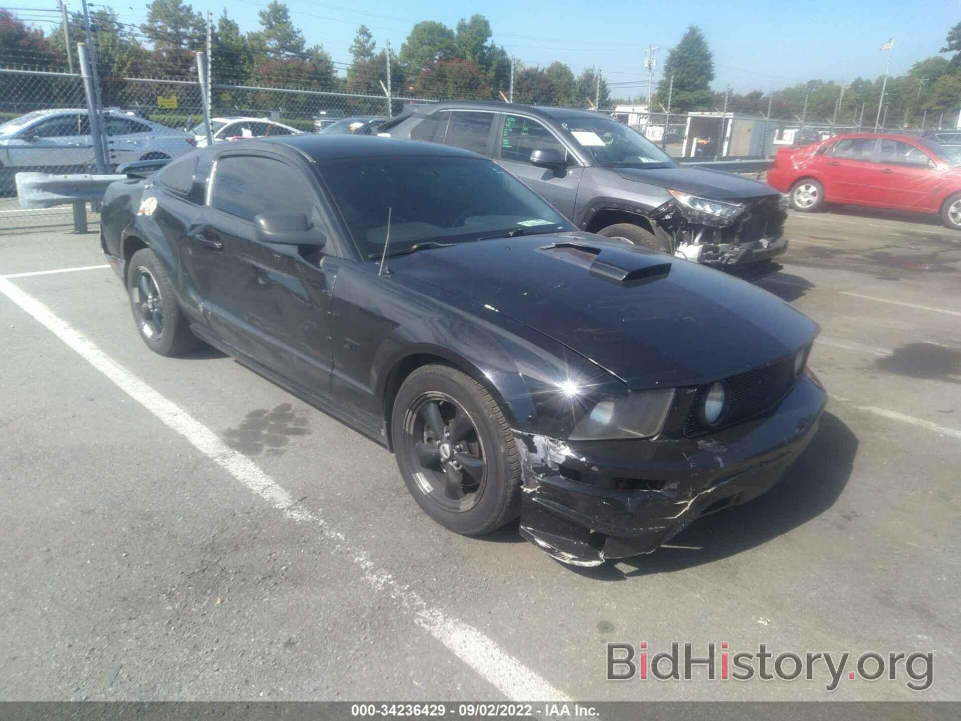 Photo 1ZVFT82HX75261150 - FORD MUSTANG 2007