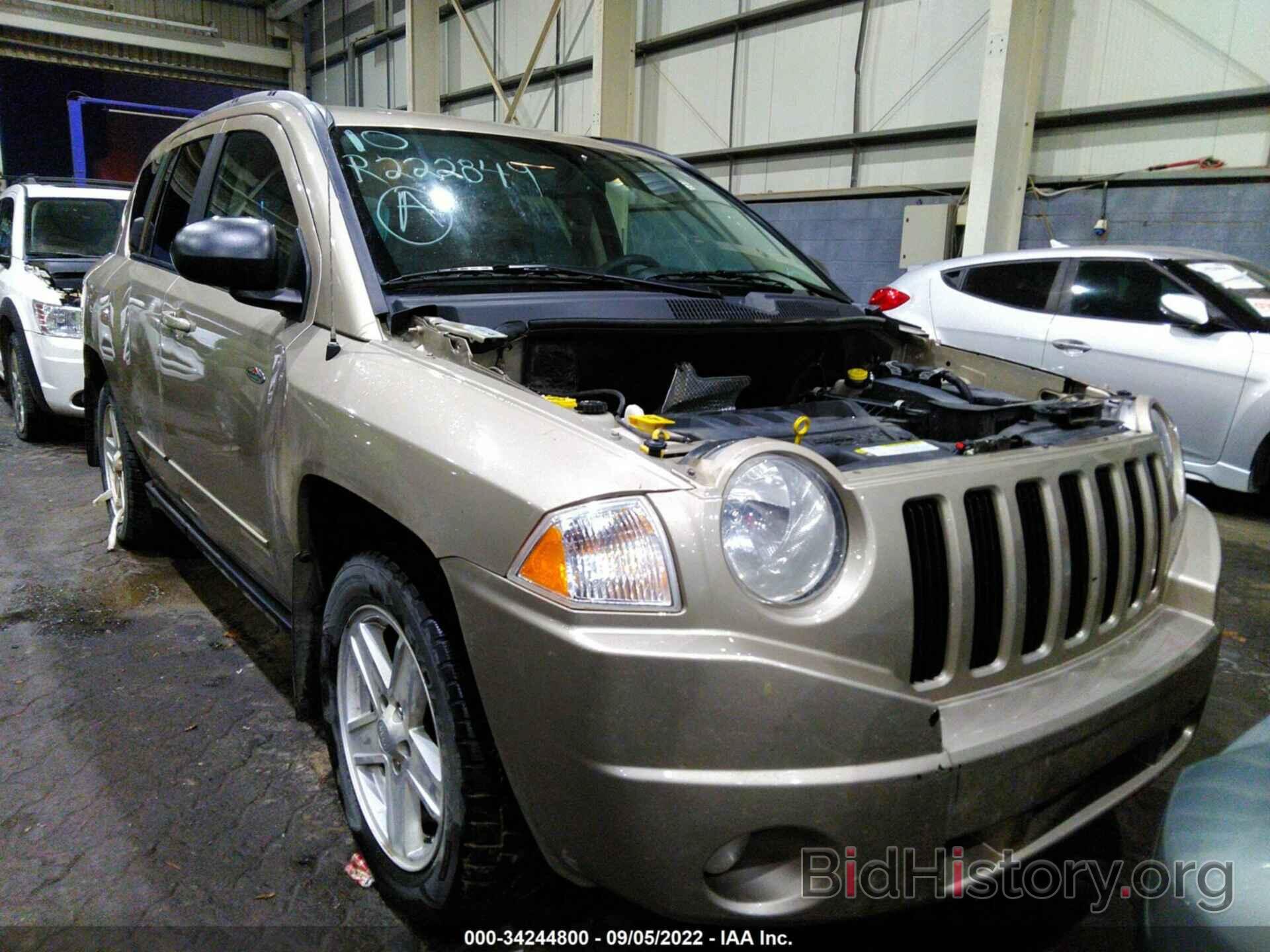 Фотография 004NF4FBXAD507349 - JEEP COMPASS 2010