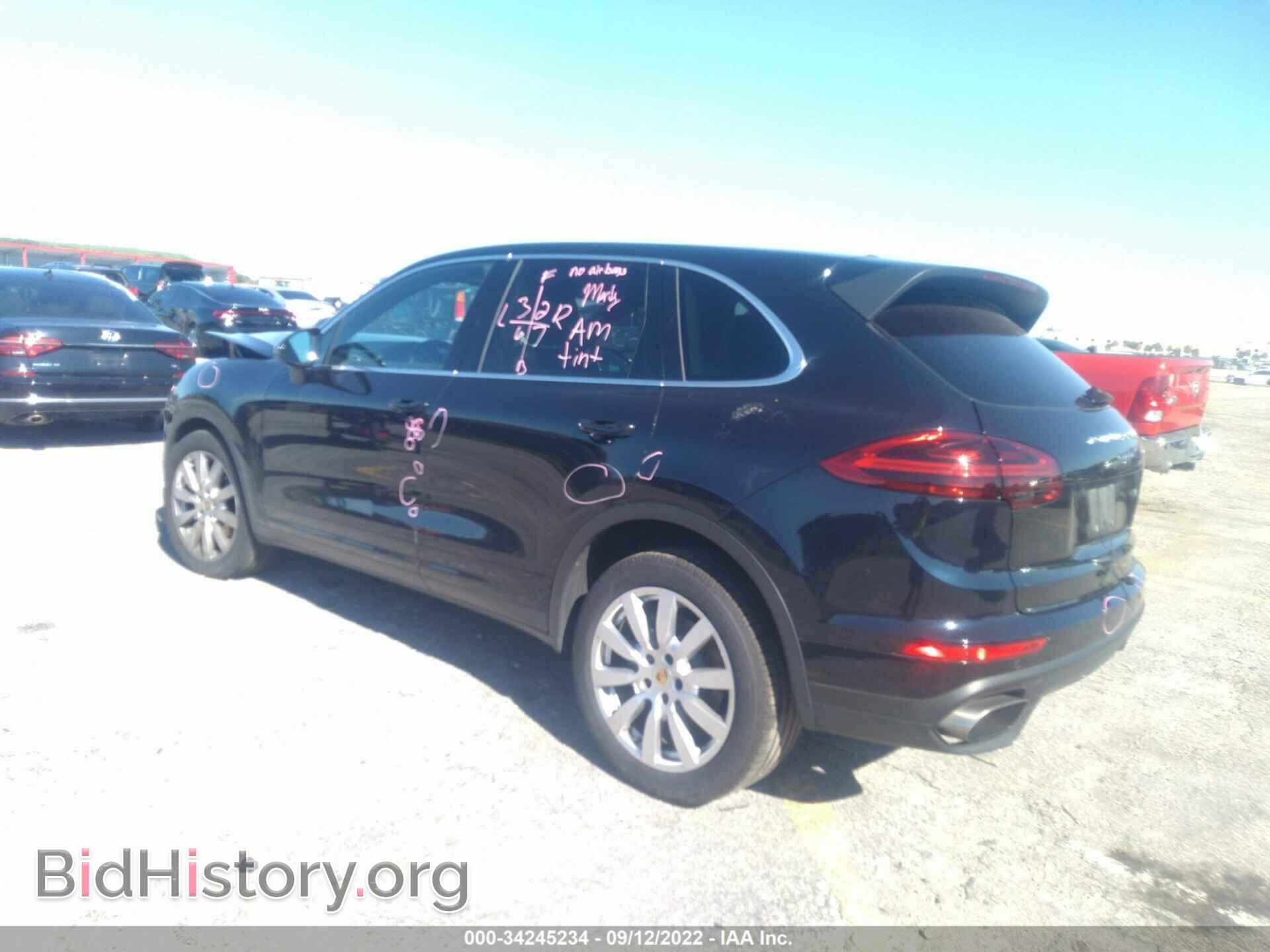 2018 PORSCHE CAYENNE - VIN: WP1AA2A22JKA01054 - Фото 3