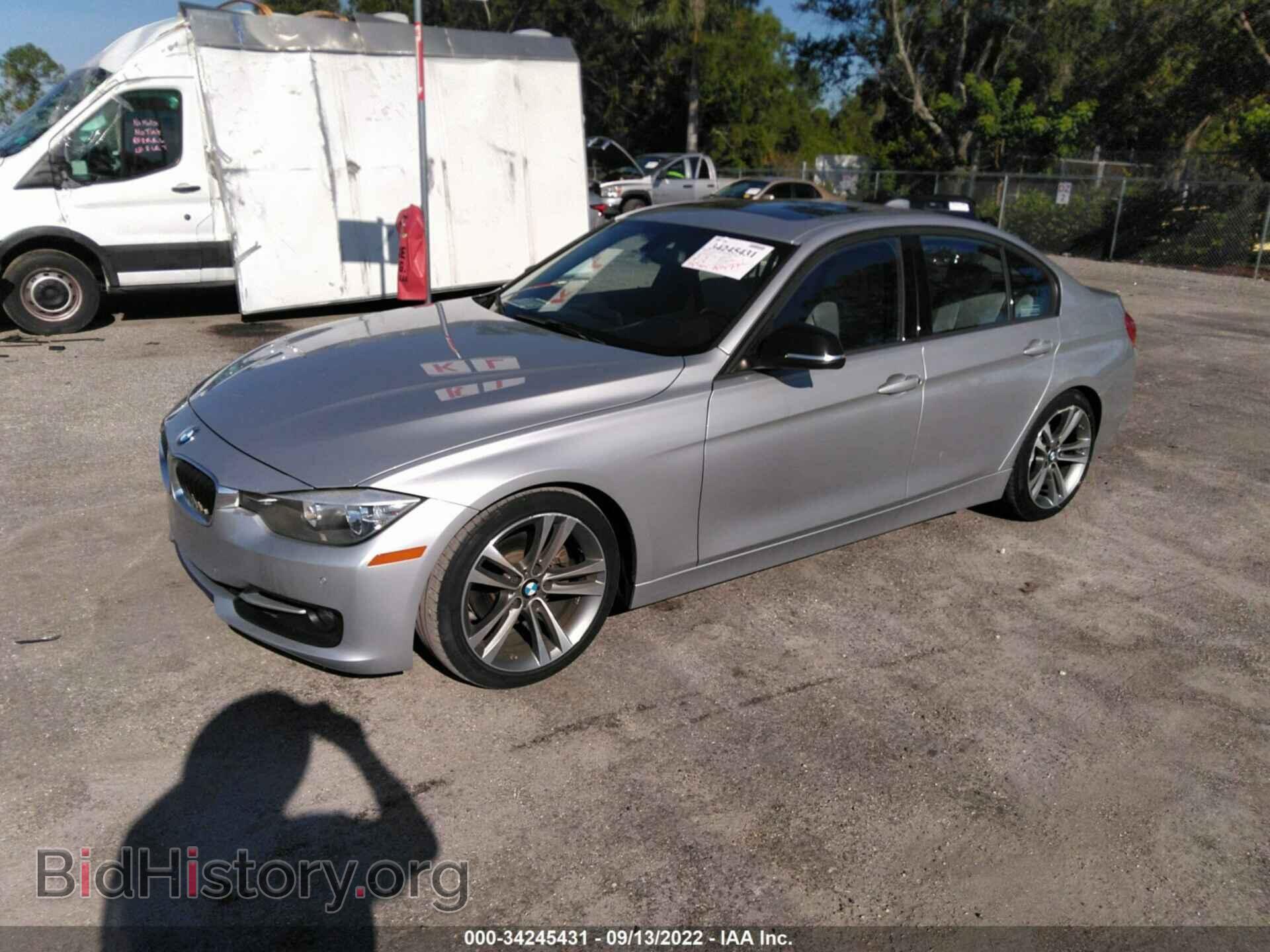2013 BMW 3 SERIES - VIN: WBA3A5G51DNP20549 - Фото 2