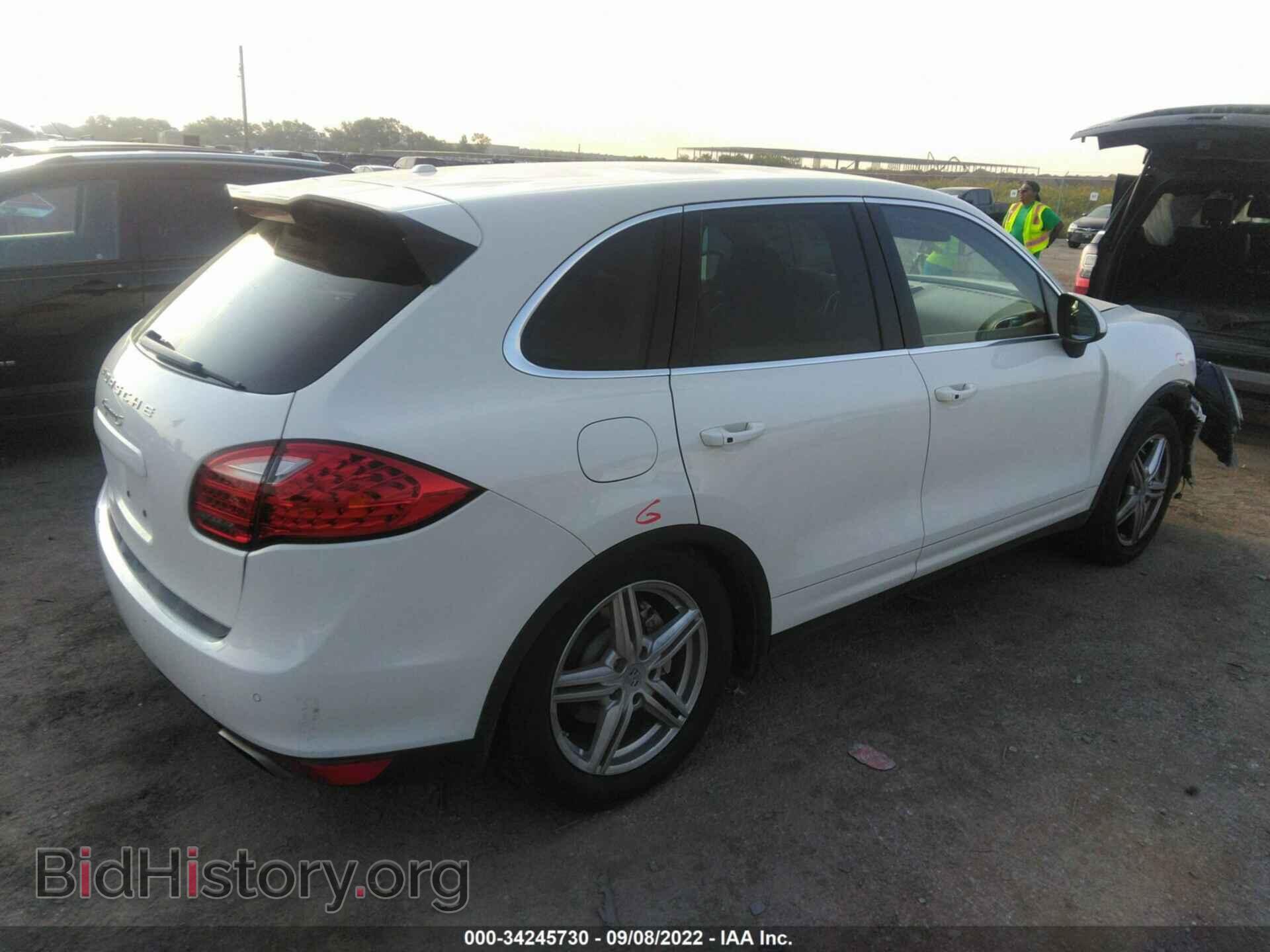 2012 PORSCHE CAYENNE - VIN: WP1AB2A26CLA40093 - Фото 4