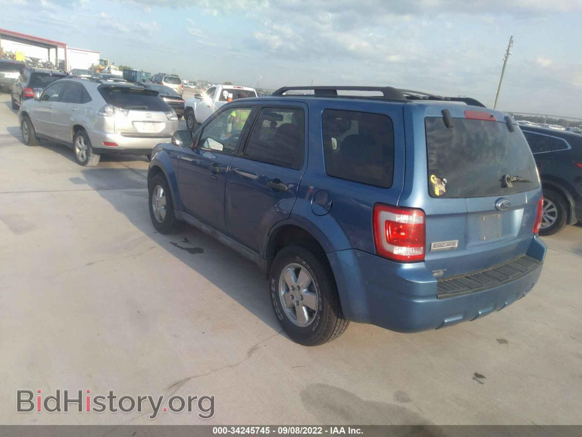 2009 FORD ESCAPE - VIN: 1FMCU03709KC38468 - Фото 3