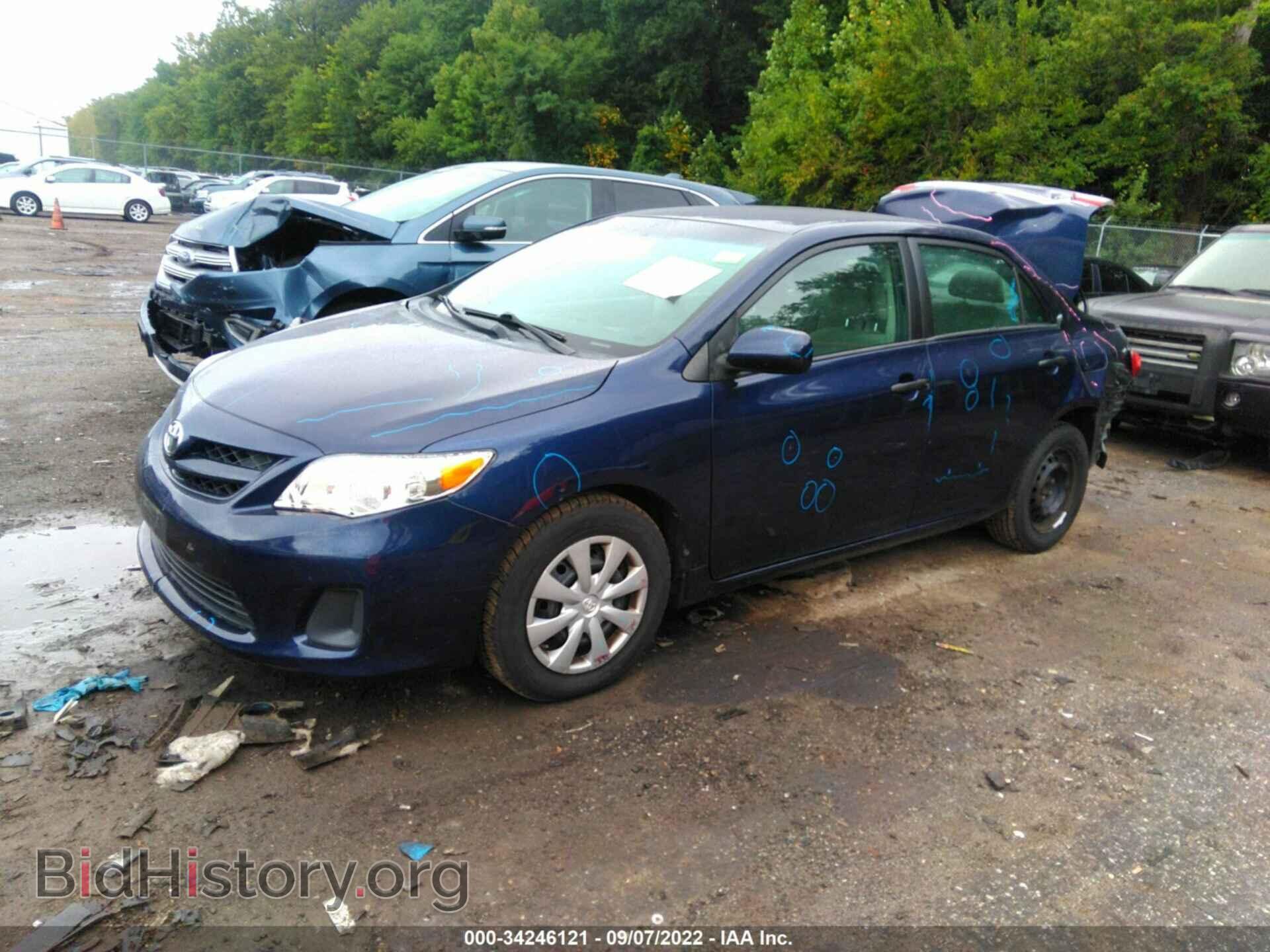 2011 TOYOTA COROLLA - VIN: 2T1BU4EE4BC712559 - Фото 2