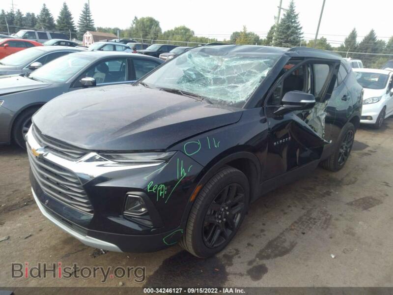 2020 Chevrolet BLAZER (VIN 3GNKBCRS0LS700808) — photo 2 of 11