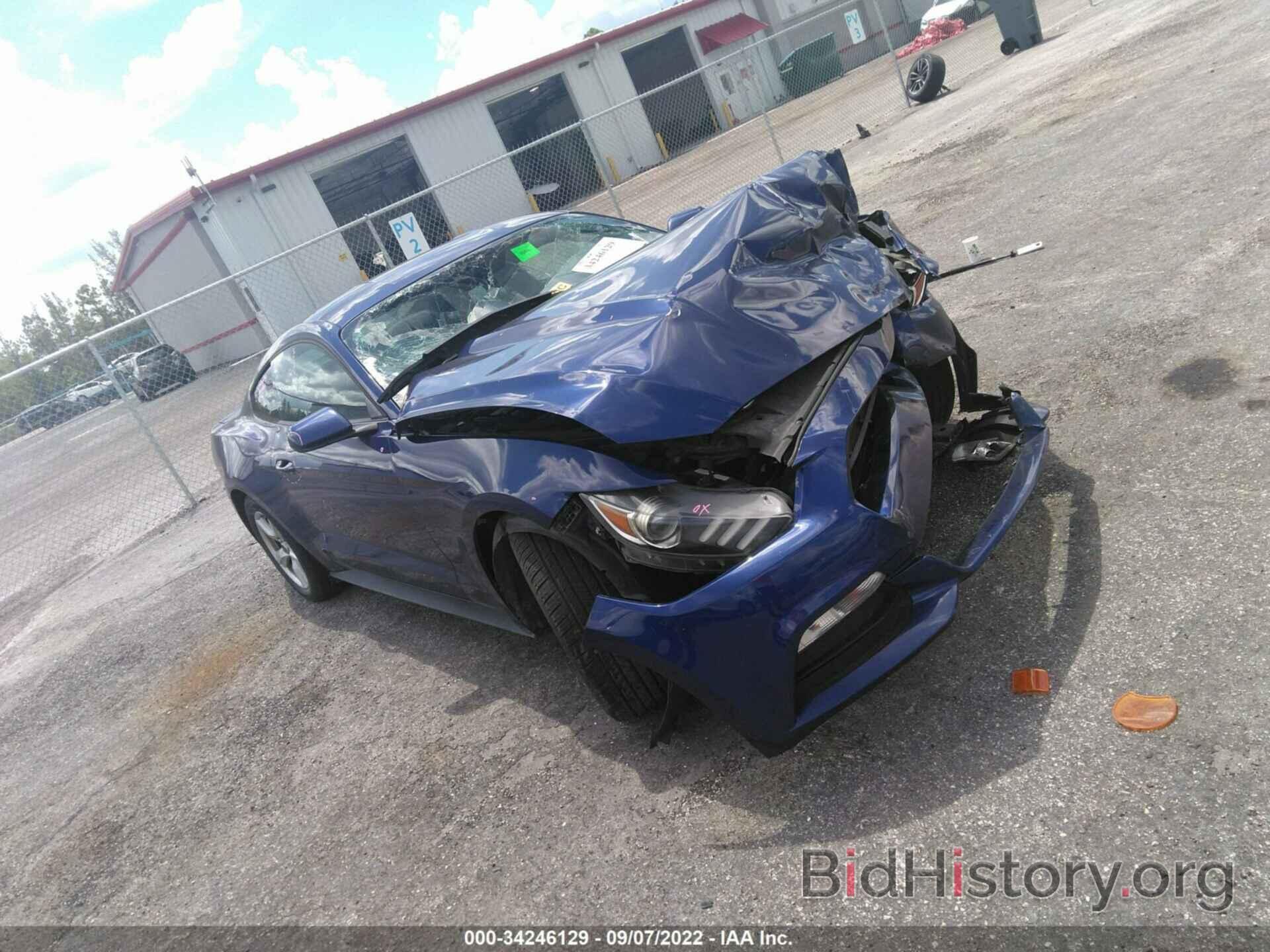 Photo 1FA6P8AM5G5301940 - FORD MUSTANG 2016