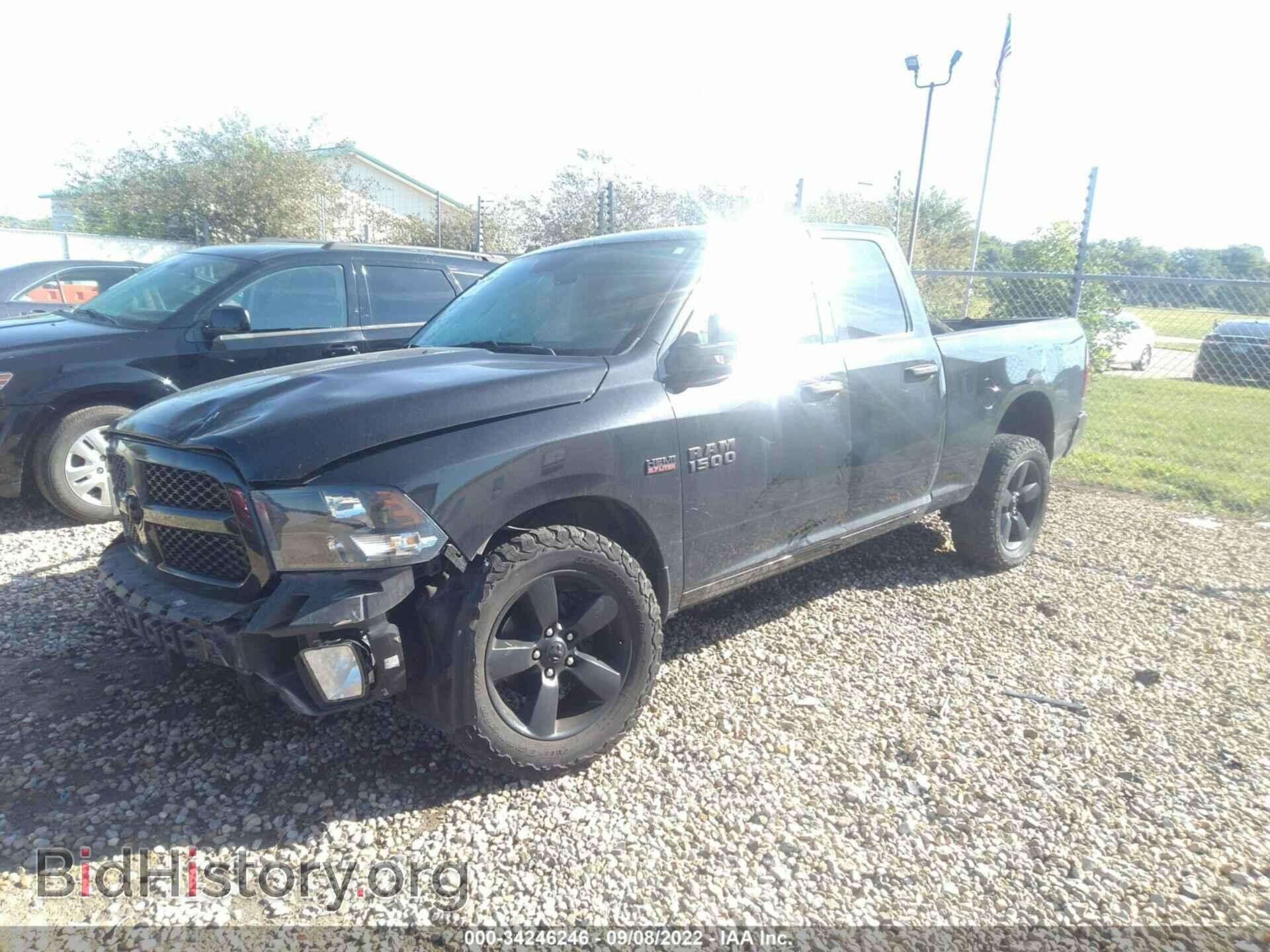 2018 RAM 1500 - VIN: 1C6RR7FT9JS287018 - Фото 2
