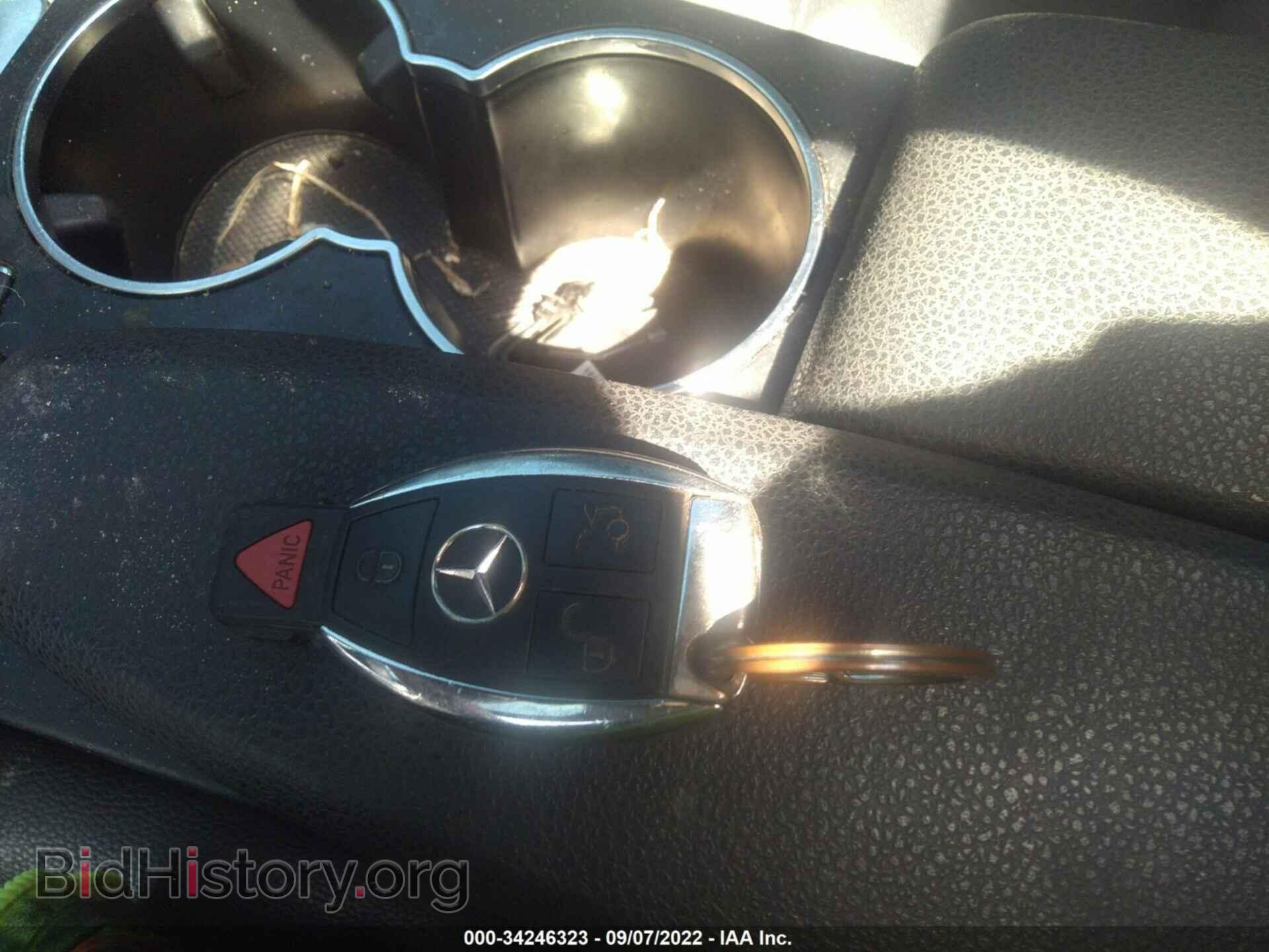 2013 MERCEDES-BENZ C-CLASS - VIN: WDDGF8AB1DA882135 - Фото 11