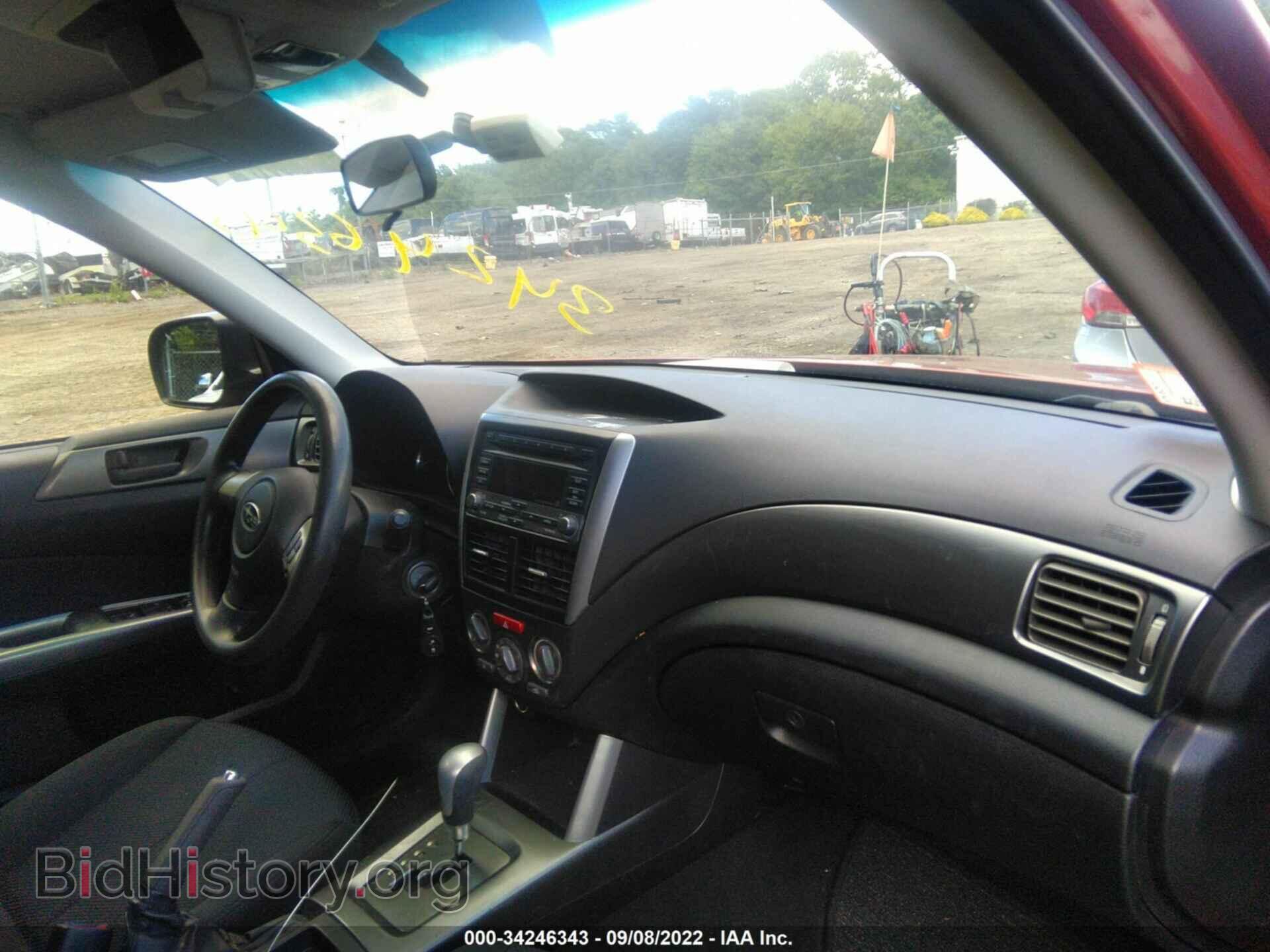 2011 SUBARU FORESTER - VIN: JF2SHABC6BH740916 - Фото 5