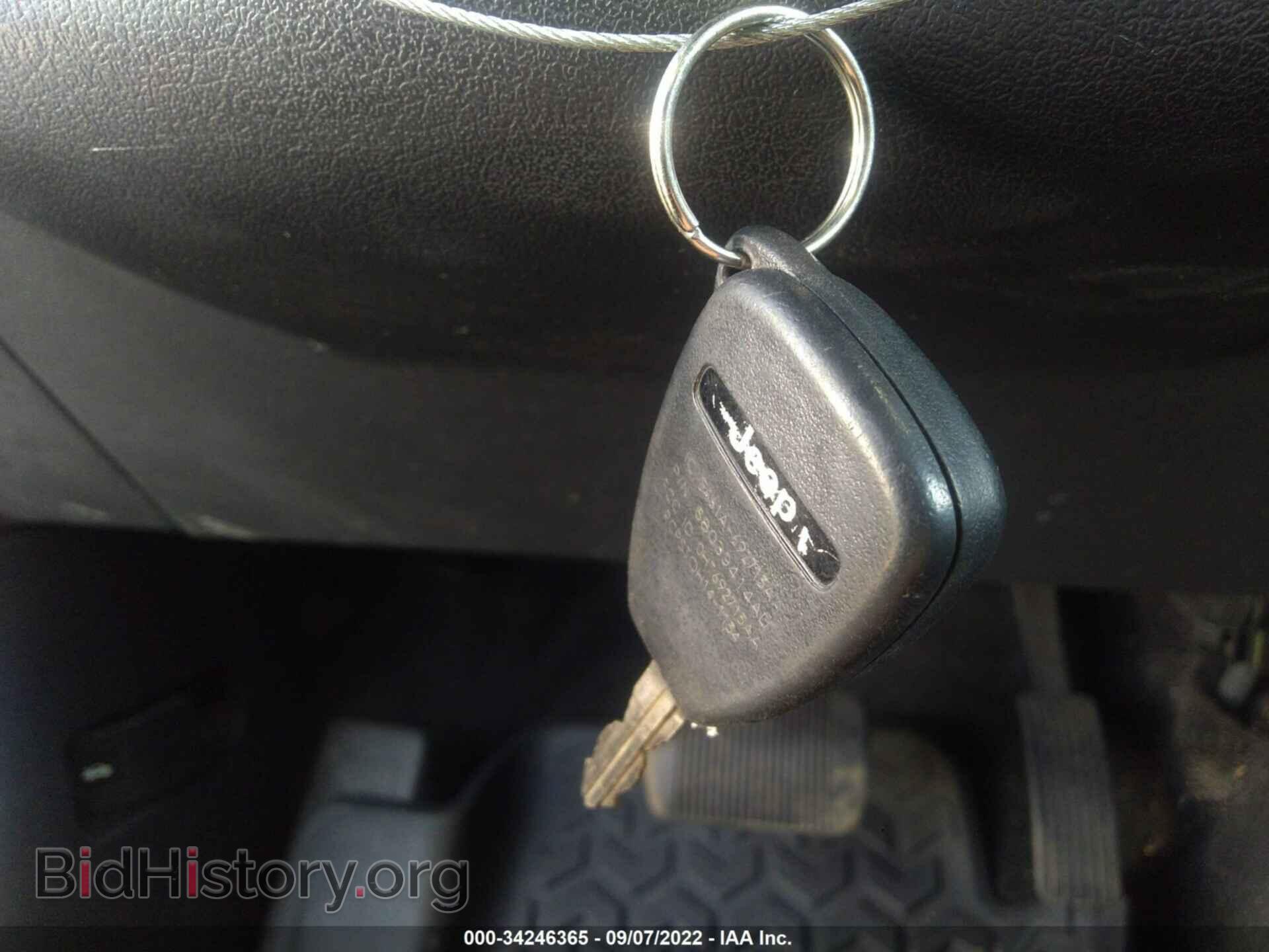 2015 JEEP COMPASS - VIN: 1C4NJDBB5FD393164 - Фото 11