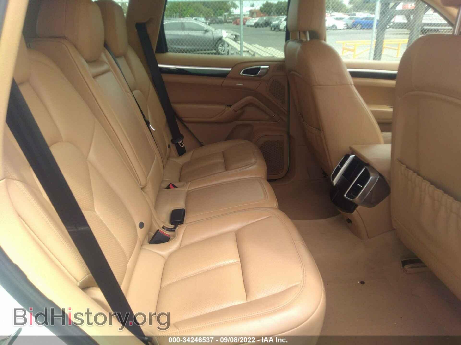 2016 PORSCHE CAYENNE - VIN: WP1AA2A24GKA13148 - Фото 8