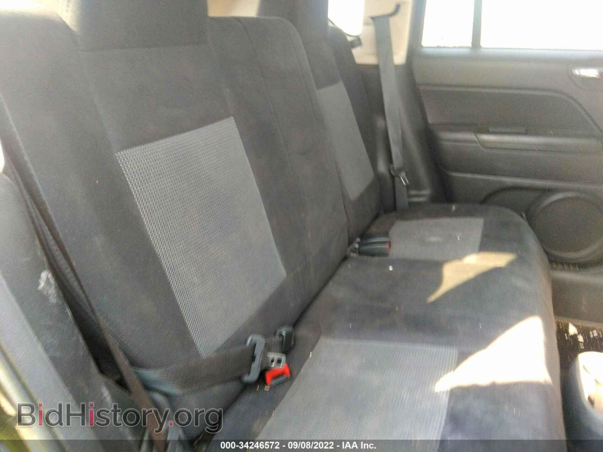 2015 JEEP COMPASS - VIN: 1C4NJDBBXFD282996 - Фото 8