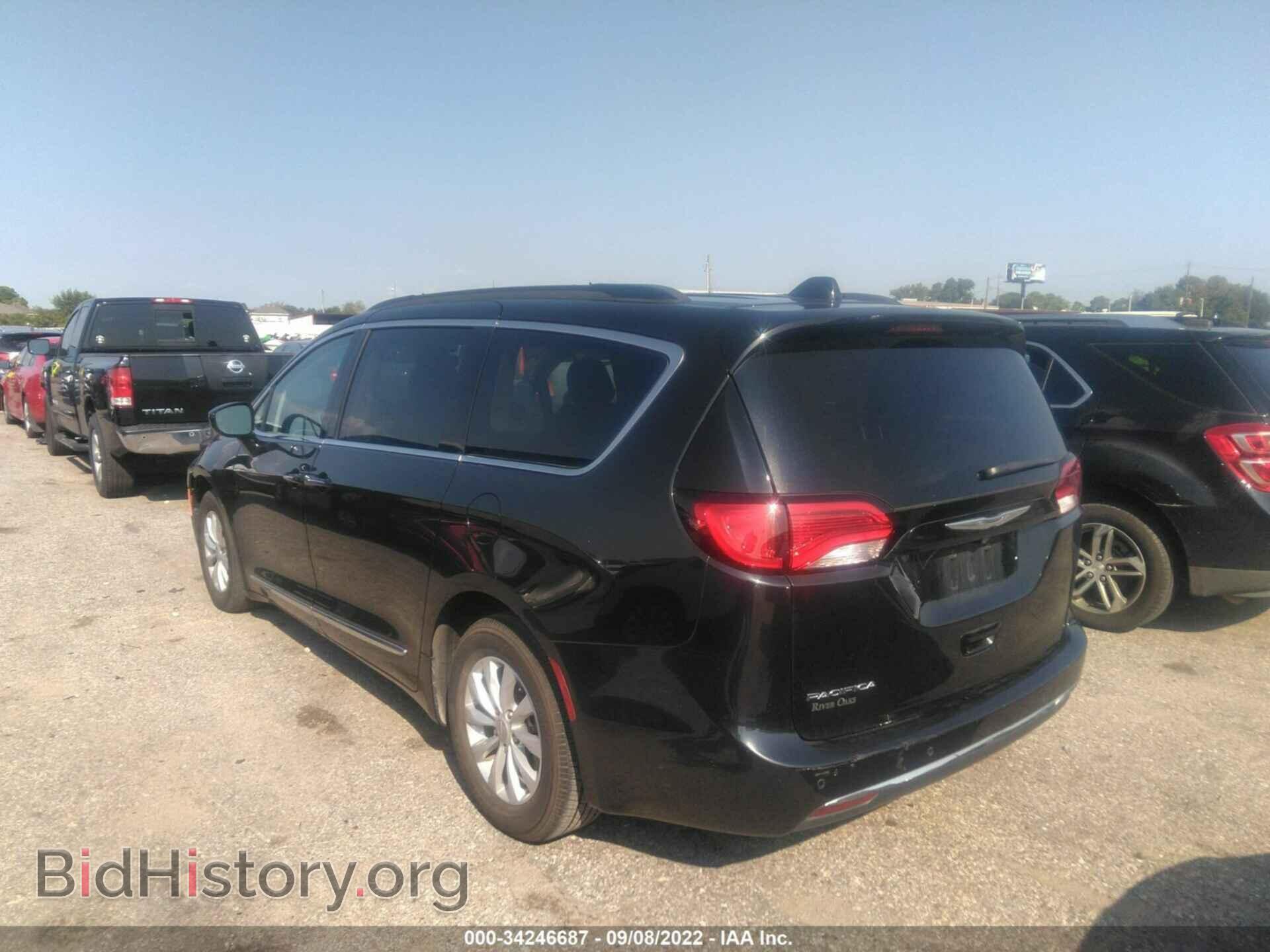 2017 CHRYSLER PACIFICA - VIN: 2C4RC1BG7HR524813 - Photo 3