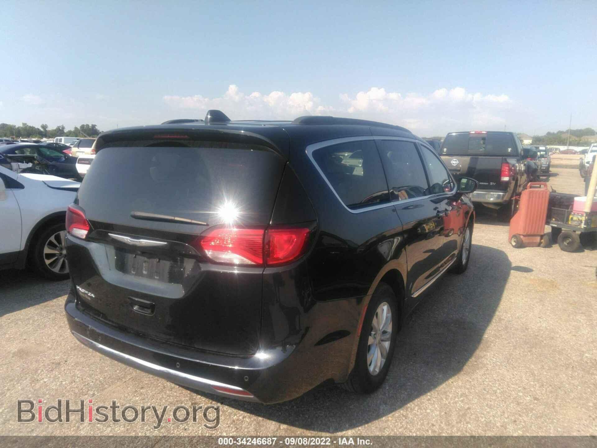 2017 CHRYSLER PACIFICA - VIN: 2C4RC1BG7HR524813 - Photo 4