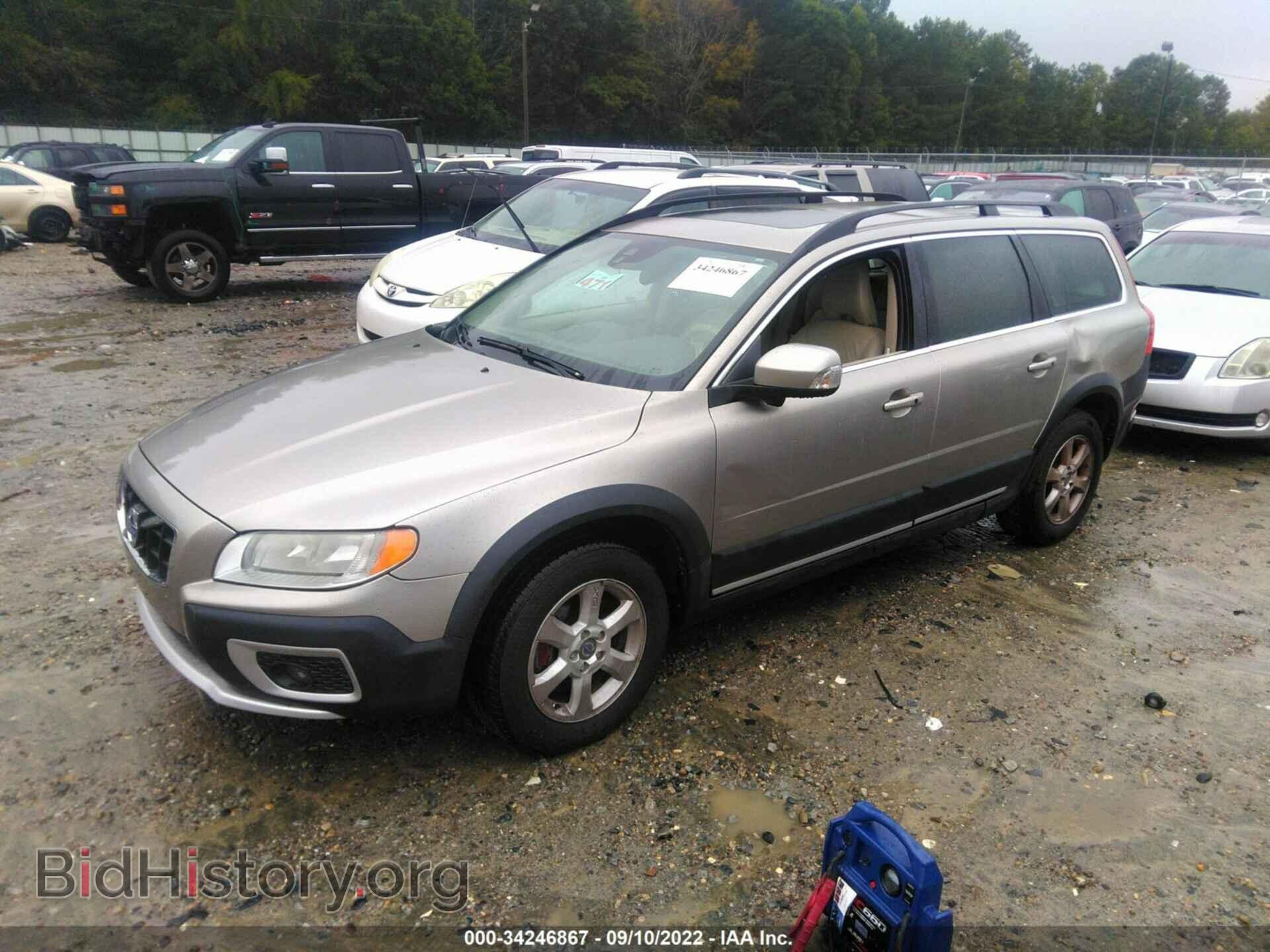 2012 VOLVO XC70 - VIN: YV4952BL9C1124081 - Фото 2