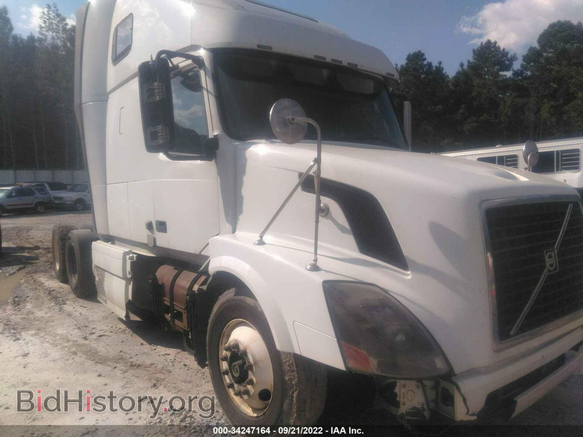 2012 VOLVO VN - VIN: 4V4NC9THSCN548400 - Фото 12