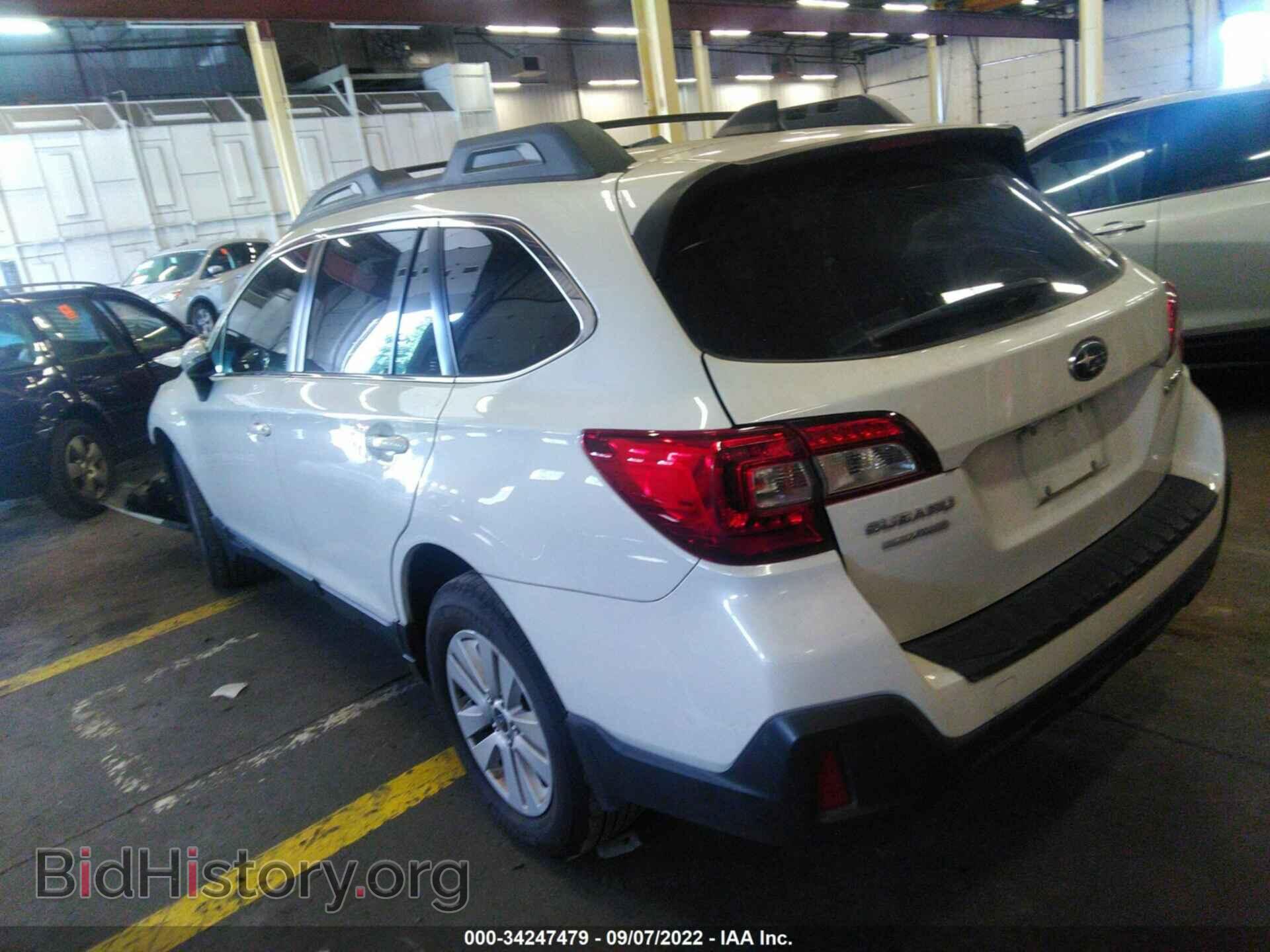 2018 SUBARU OUTBACK - VIN: 4S4BSAFC6J3330506 - Photo 3