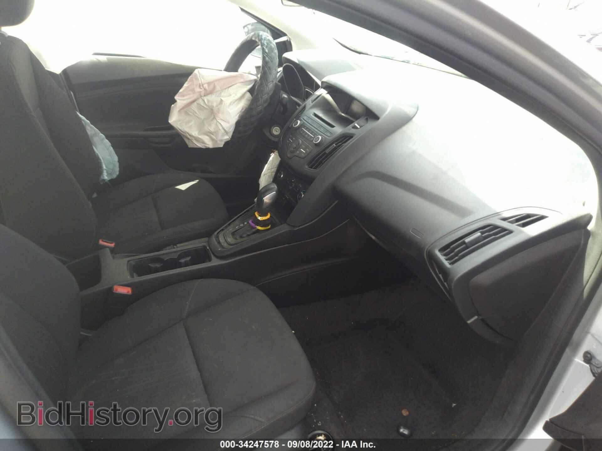 2016 FORD FOCUS - VIN: 1FADP3E24GL379303 - Фото 5