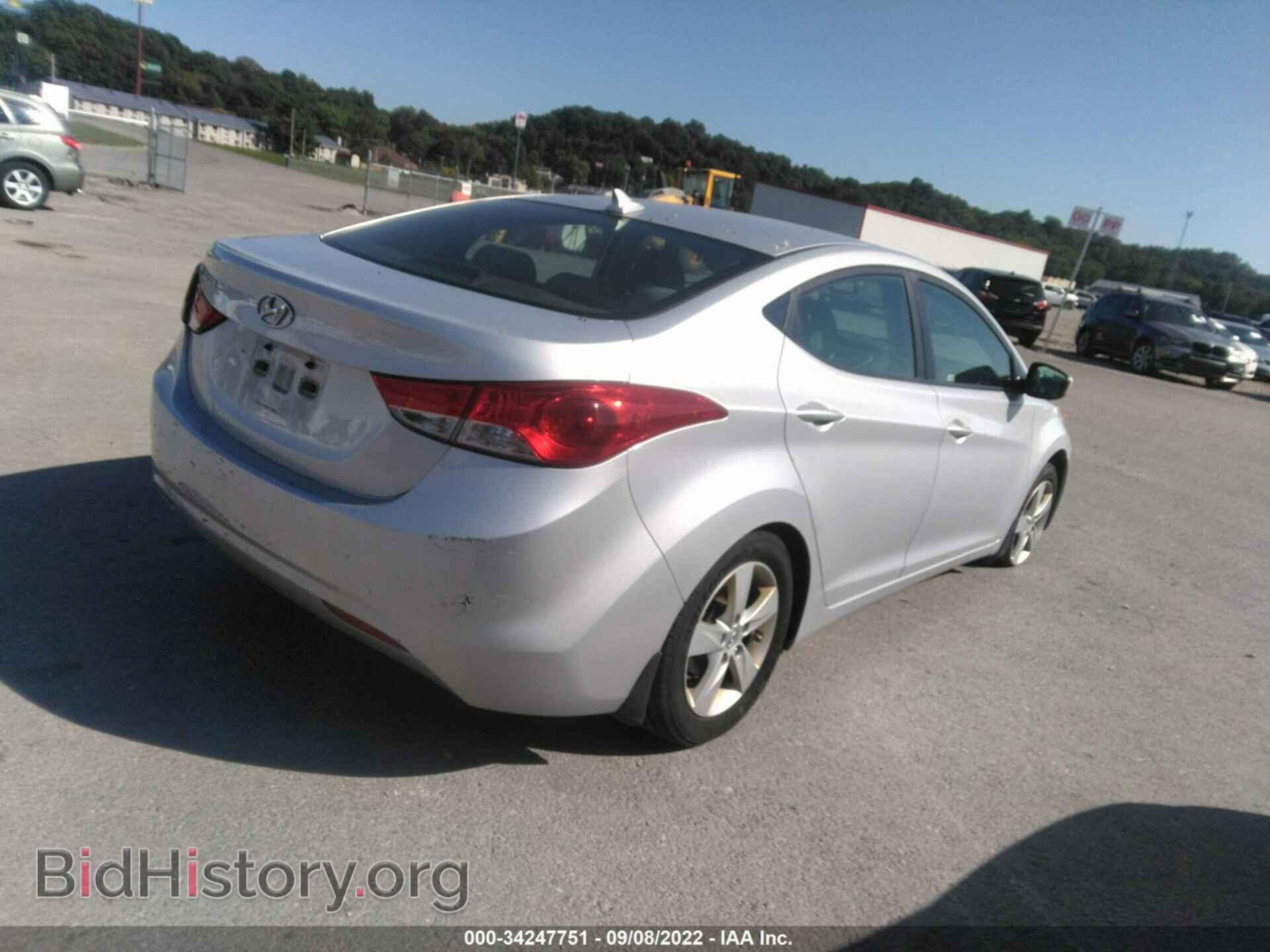 2012 HYUNDAI ELANTRA - VIN: KMHDH4AEXCU464580 - Фото 4