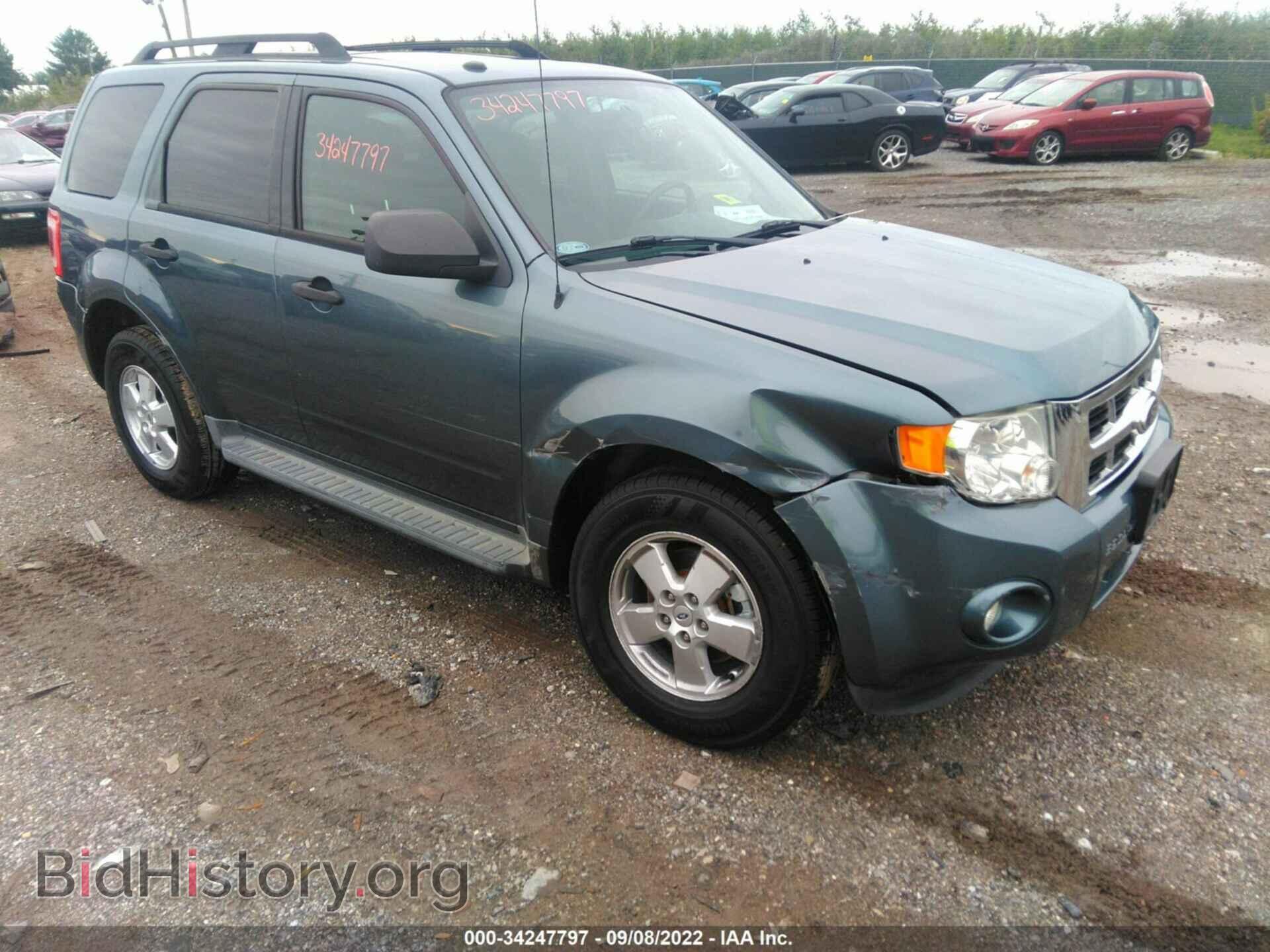 Фотография 1FMCU0D73CKB37835 - FORD ESCAPE 2012