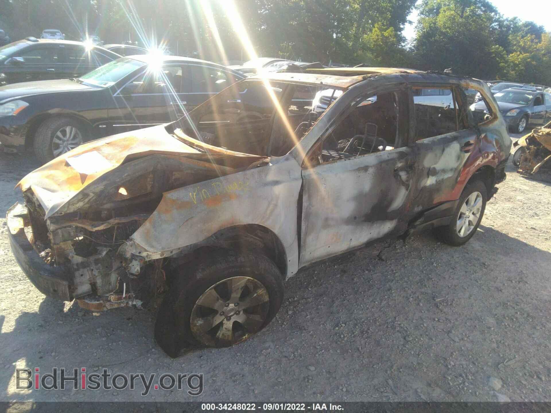 2012 SUBARU OUTBACK - VIN: 4S4BRBGC2C3214724 - Фото 2