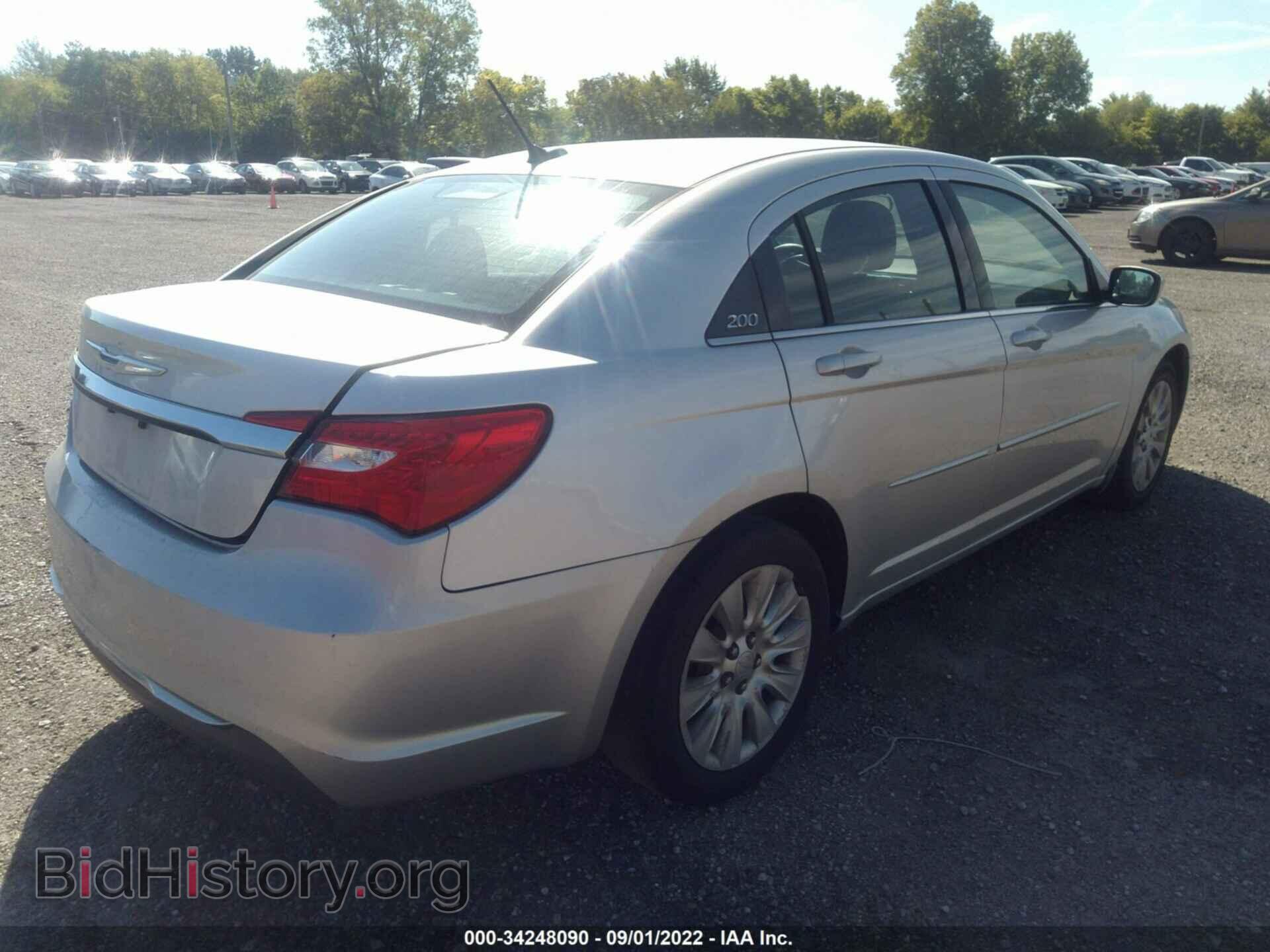 2012 CHRYSLER 200 - VIN: 1C3CCBAB7CN272962 - Фото 4