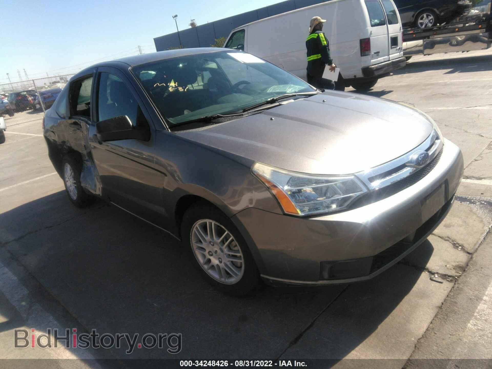 Photo 1FAHP3FN1AW193363 - FORD FOCUS 2010