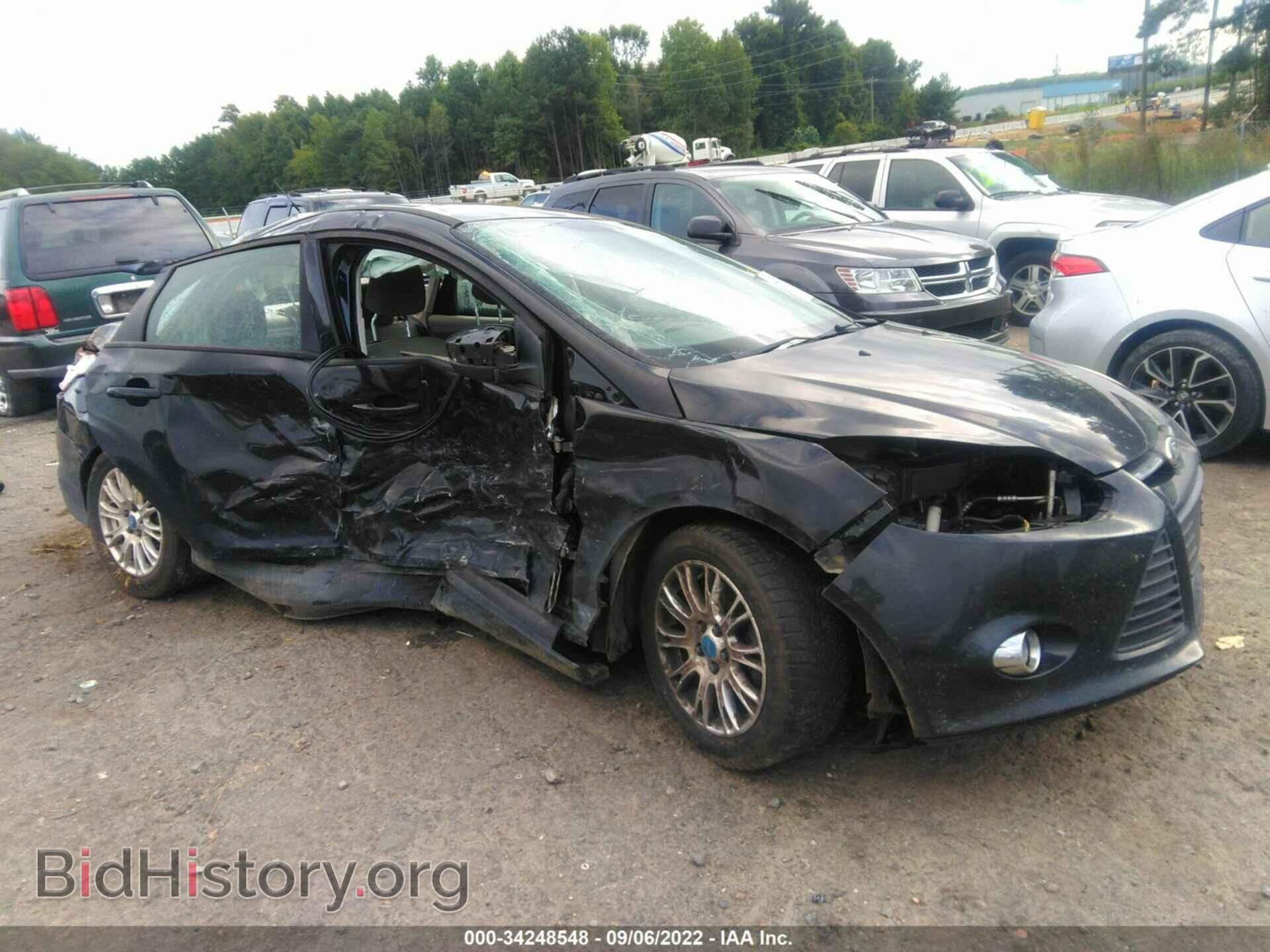 Photo 1FAHP3F21CL115529 - FORD FOCUS 2012